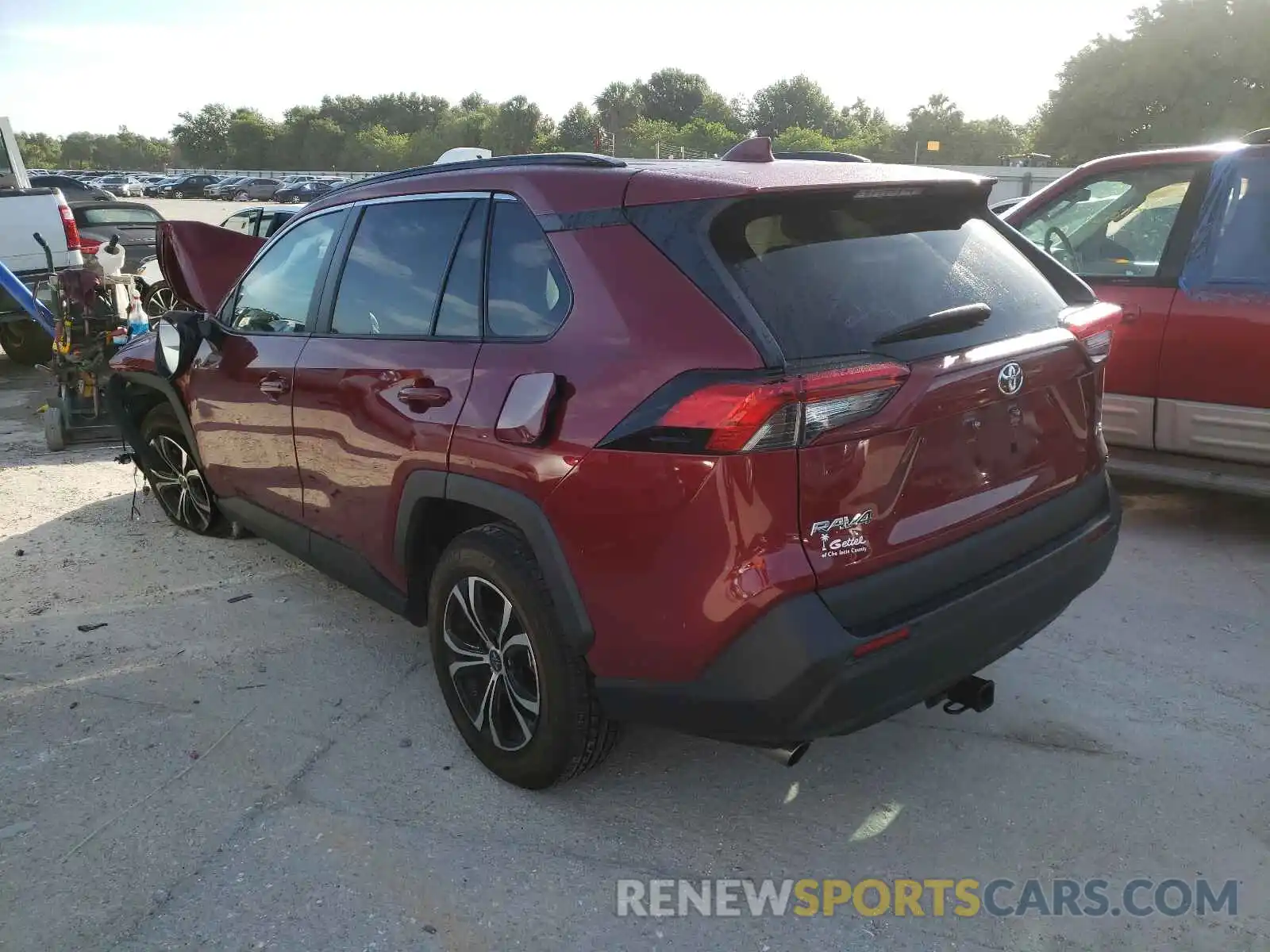 3 Photograph of a damaged car 2T3K1RFV5KW046595 TOYOTA RAV4 2019