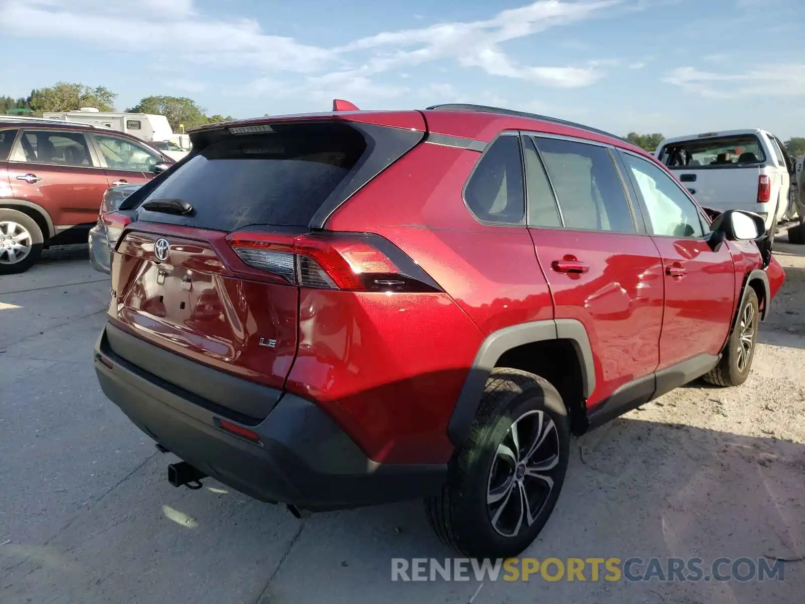 4 Photograph of a damaged car 2T3K1RFV5KW046595 TOYOTA RAV4 2019