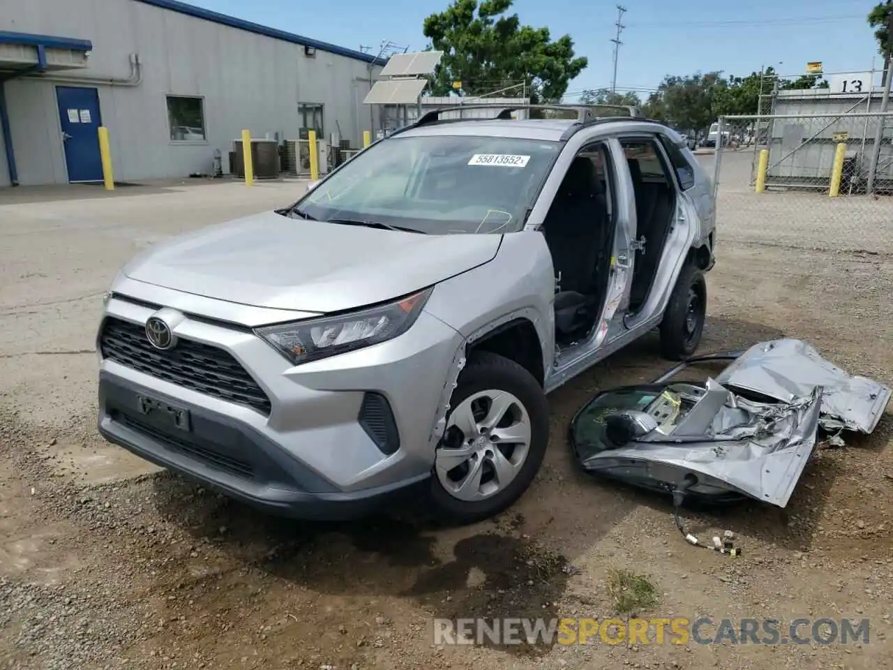 2 Photograph of a damaged car 2T3K1RFV6KW011824 TOYOTA RAV4 2019