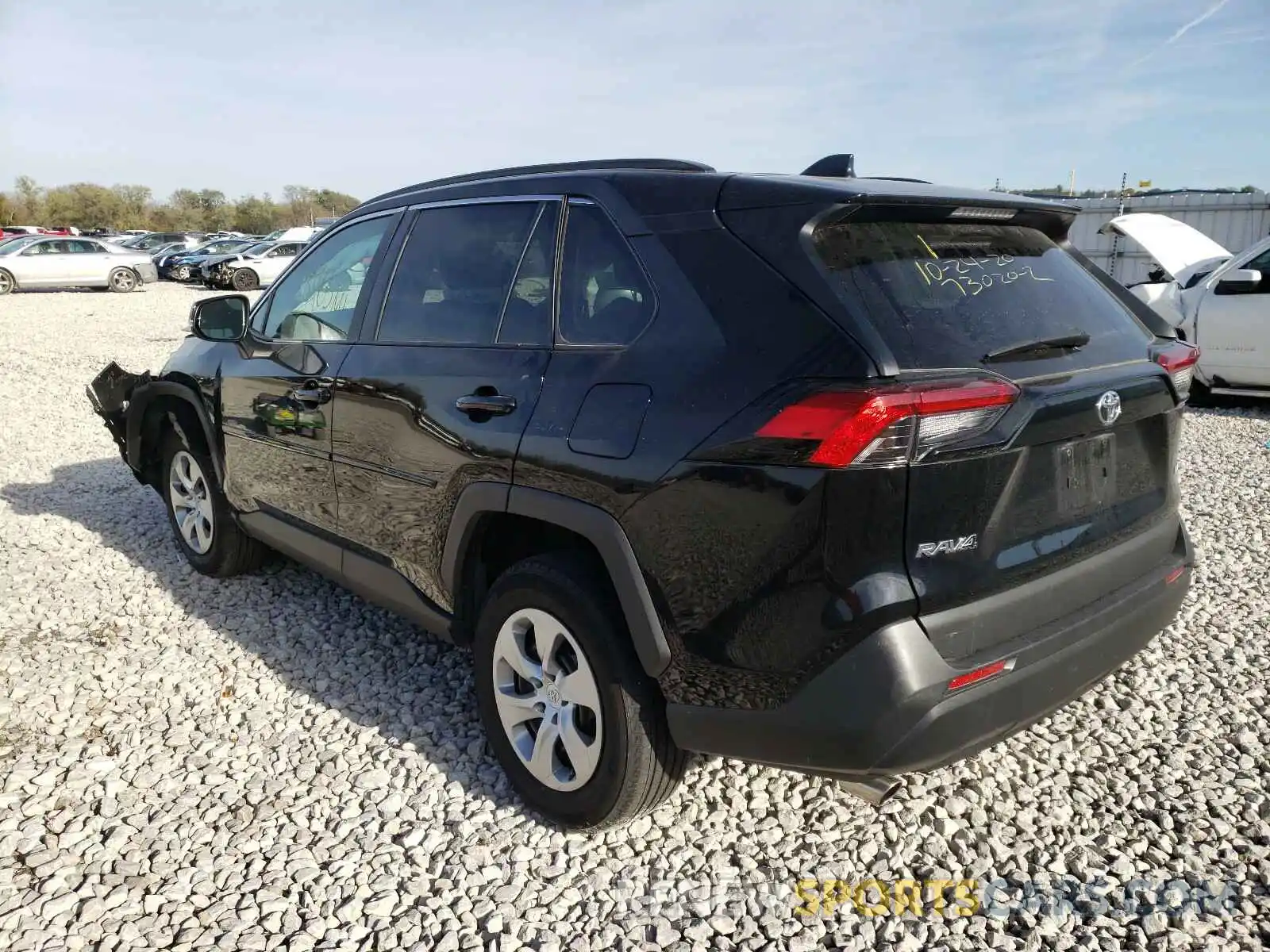 3 Photograph of a damaged car 2T3K1RFV6KW026940 TOYOTA RAV4 2019