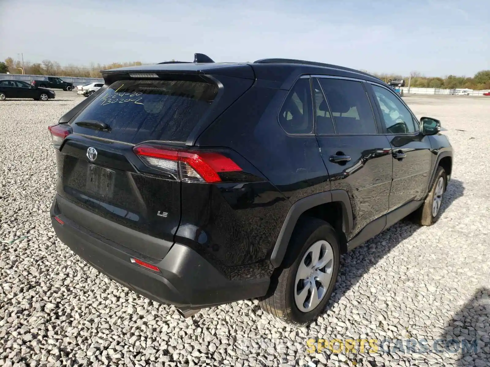 4 Photograph of a damaged car 2T3K1RFV6KW026940 TOYOTA RAV4 2019