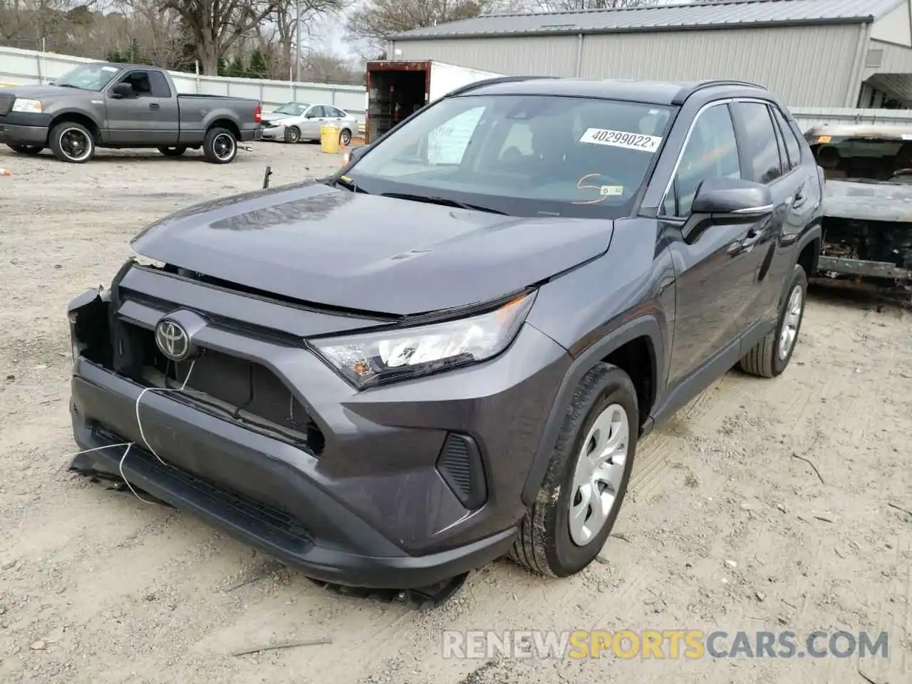 2 Фотография поврежденного автомобиля 2T3K1RFV6KW030700 TOYOTA RAV4 2019