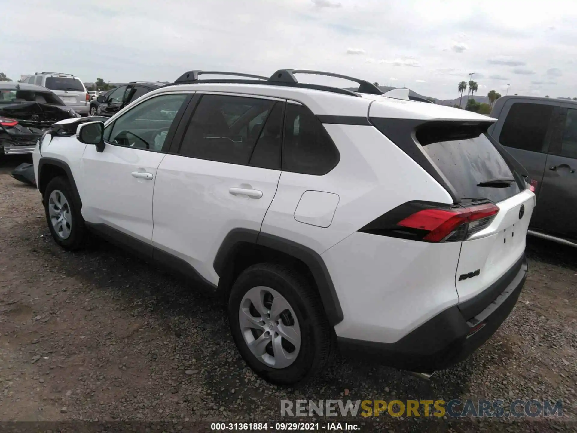 3 Photograph of a damaged car 2T3K1RFV6KW031118 TOYOTA RAV4 2019