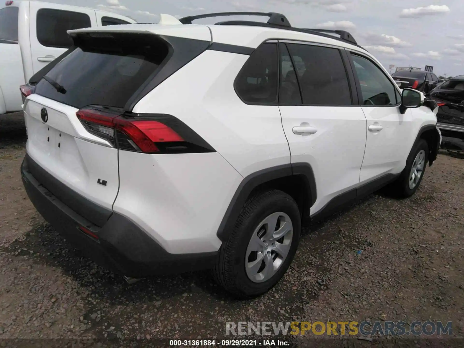 4 Photograph of a damaged car 2T3K1RFV6KW031118 TOYOTA RAV4 2019