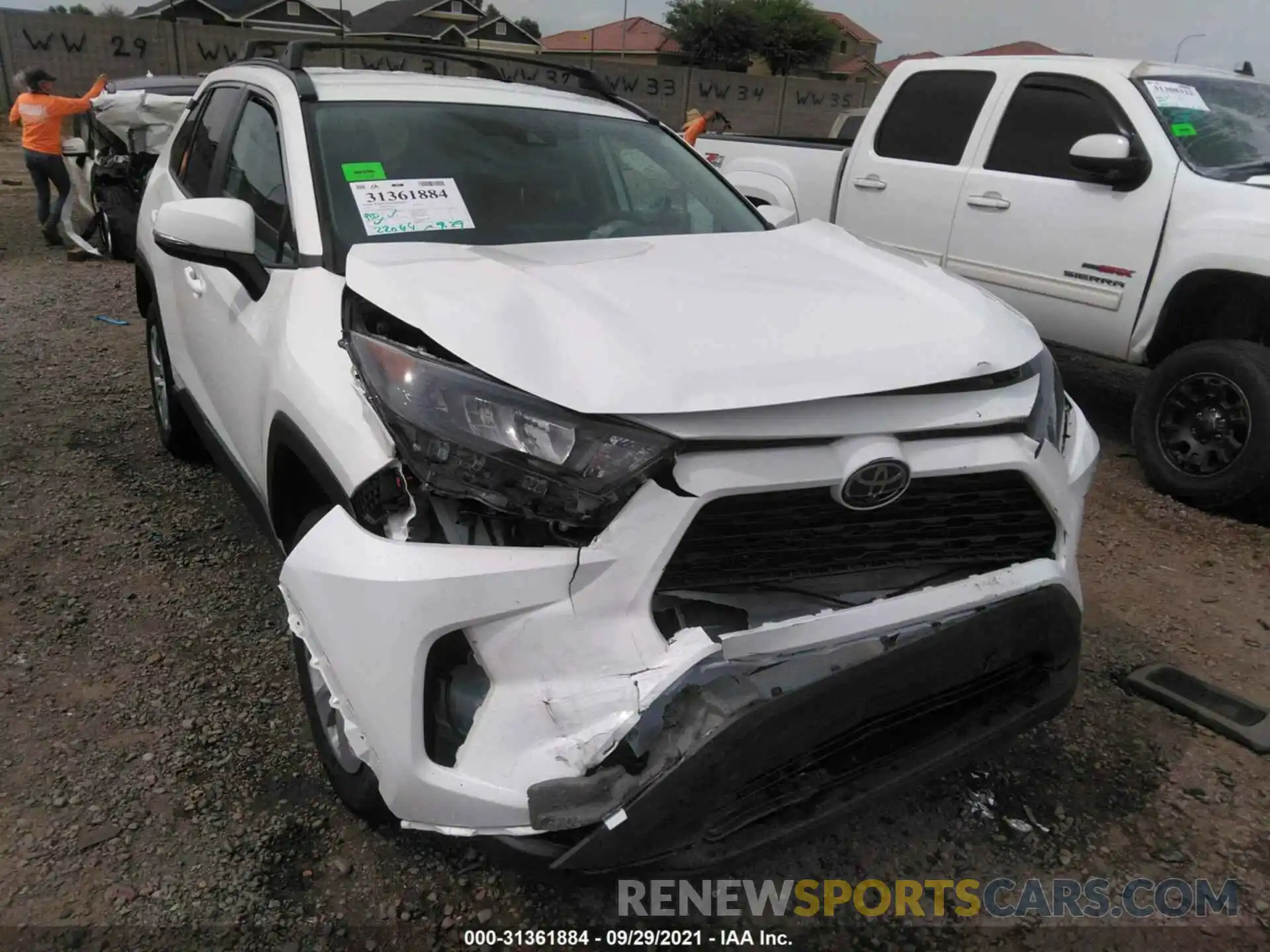 6 Photograph of a damaged car 2T3K1RFV6KW031118 TOYOTA RAV4 2019