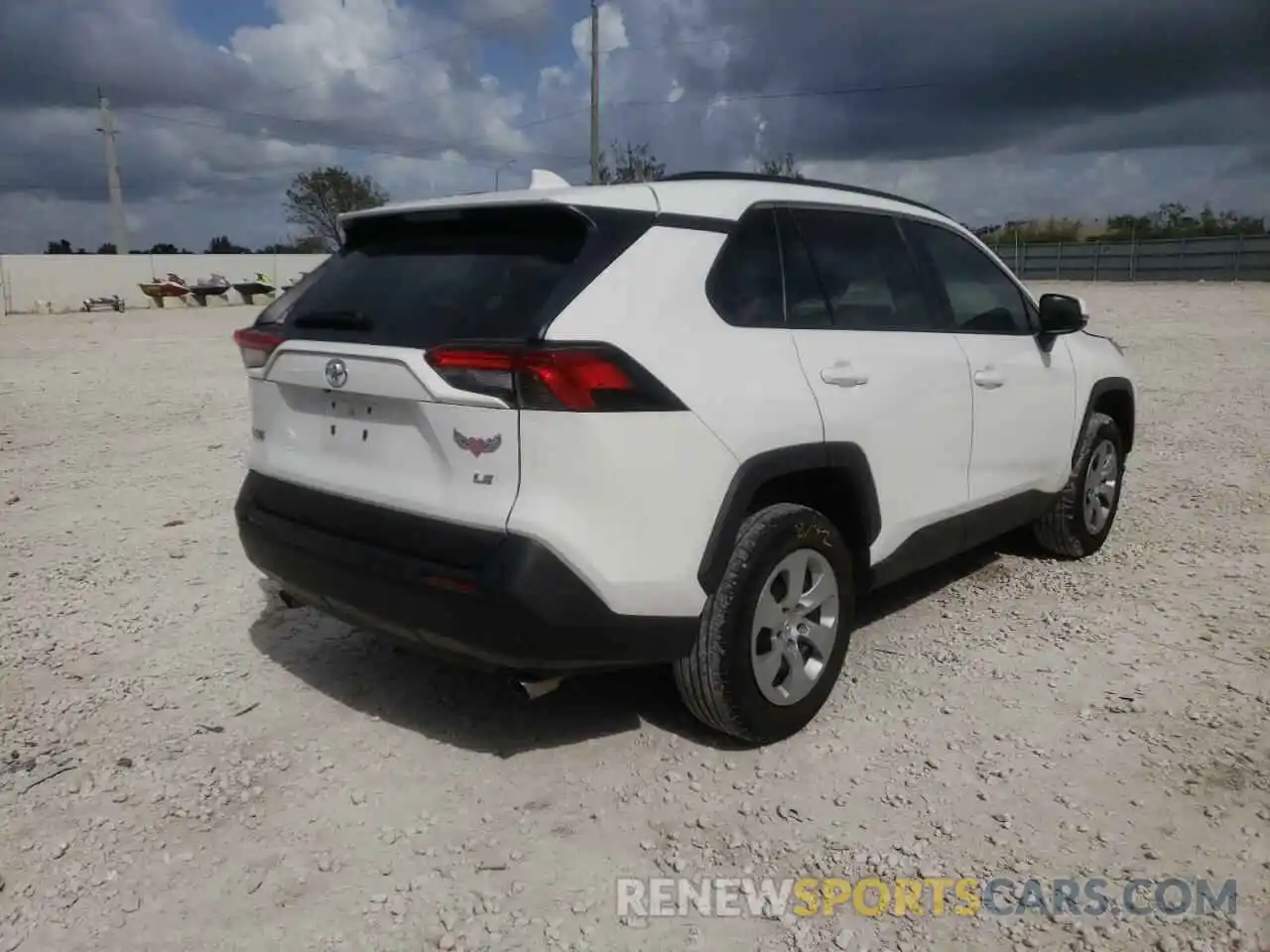 4 Photograph of a damaged car 2T3K1RFV6KW054382 TOYOTA RAV4 2019