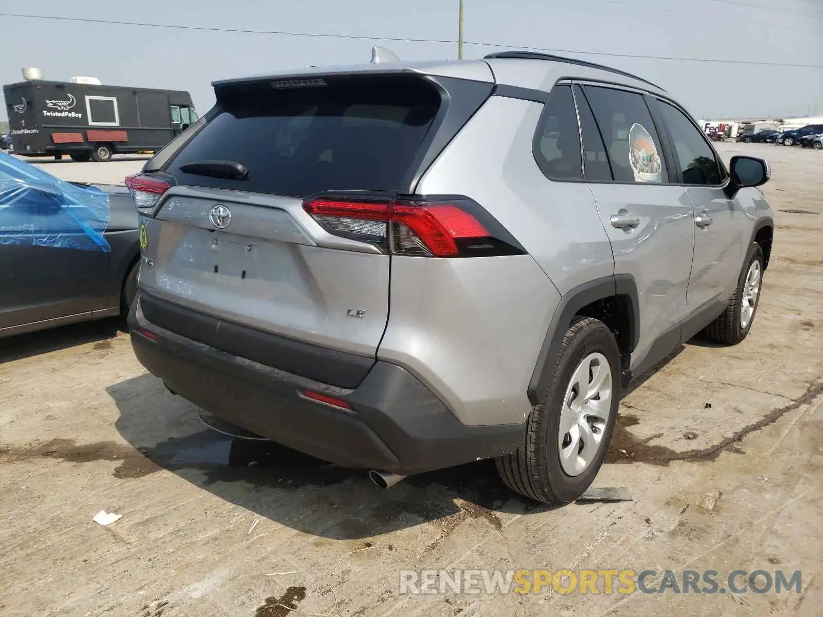 4 Photograph of a damaged car 2T3K1RFV6KW057198 TOYOTA RAV4 2019