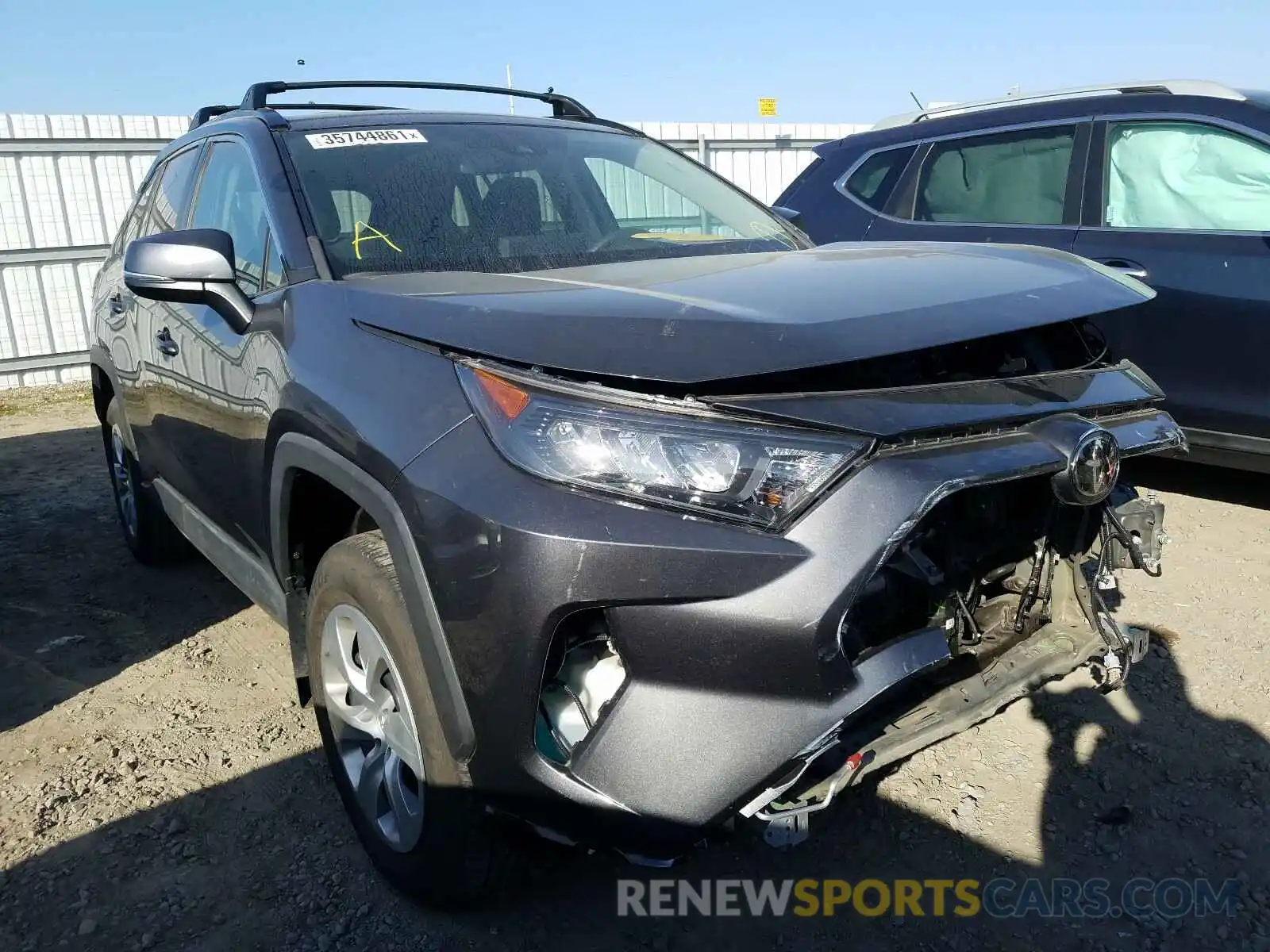 1 Photograph of a damaged car 2T3K1RFV7KW011248 TOYOTA RAV4 2019