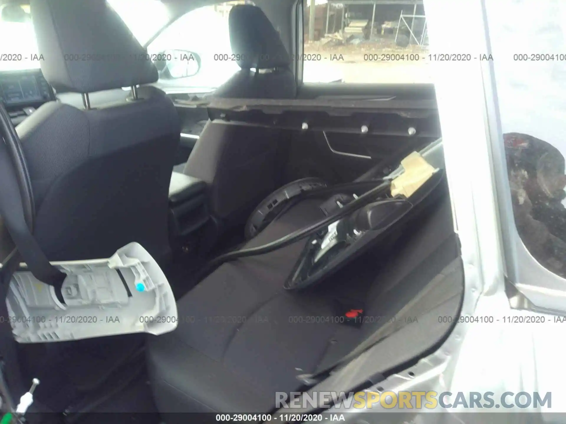 12 Photograph of a damaged car 2T3K1RFV7KW040328 TOYOTA RAV4 2019