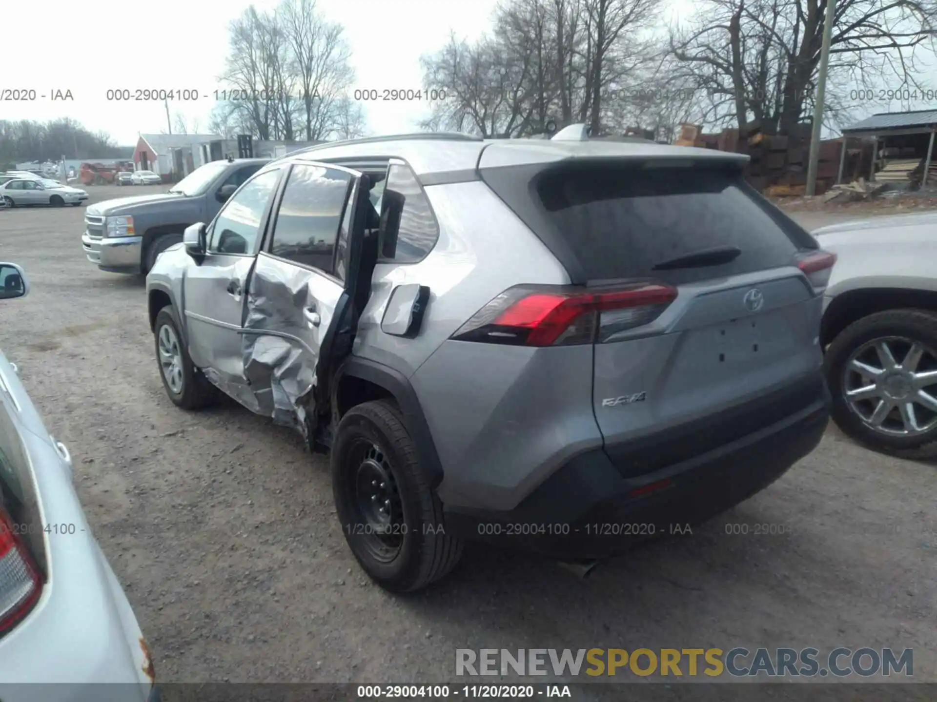 3 Photograph of a damaged car 2T3K1RFV7KW040328 TOYOTA RAV4 2019