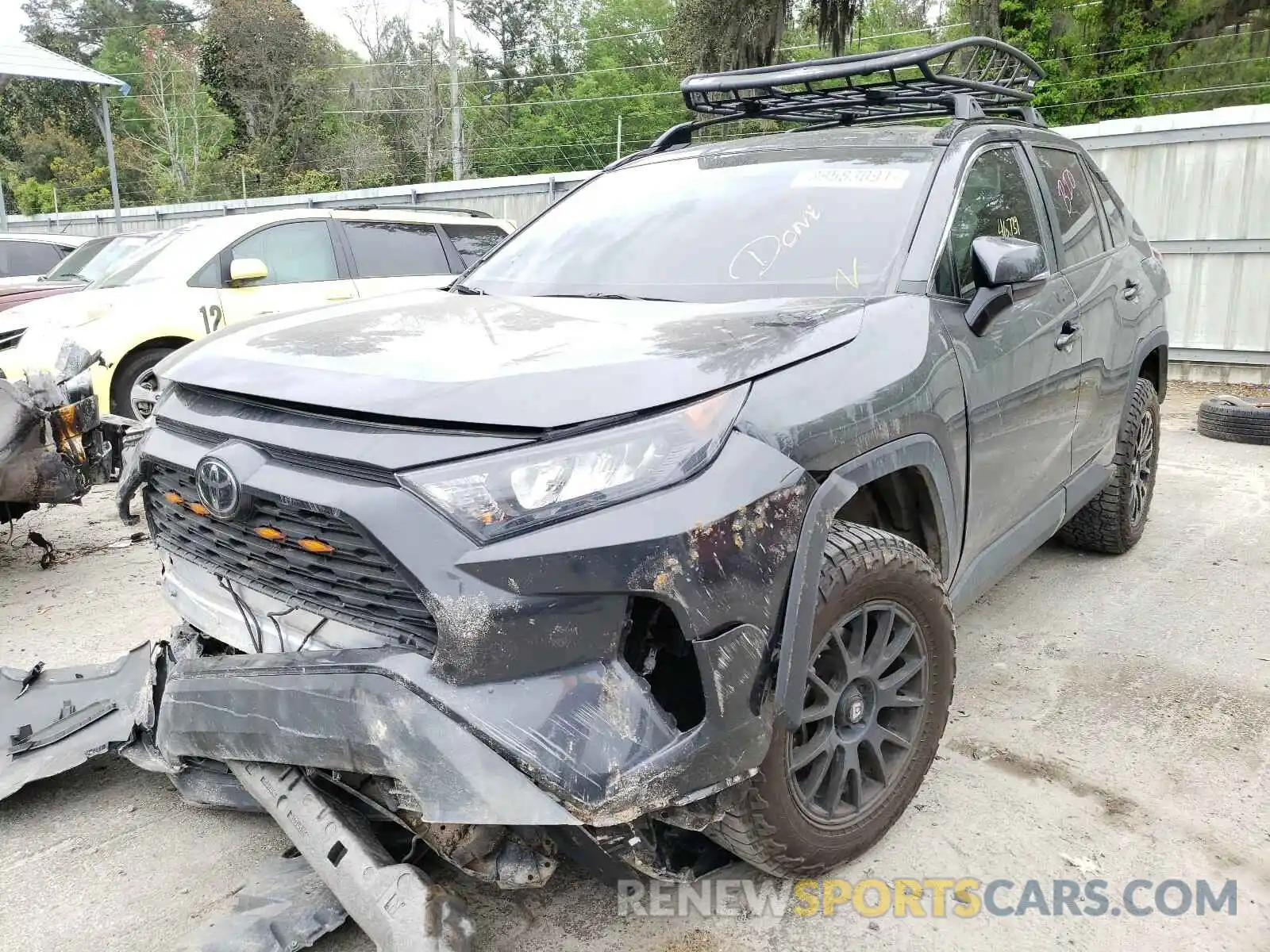 2 Photograph of a damaged car 2T3K1RFV8KC020381 TOYOTA RAV4 2019