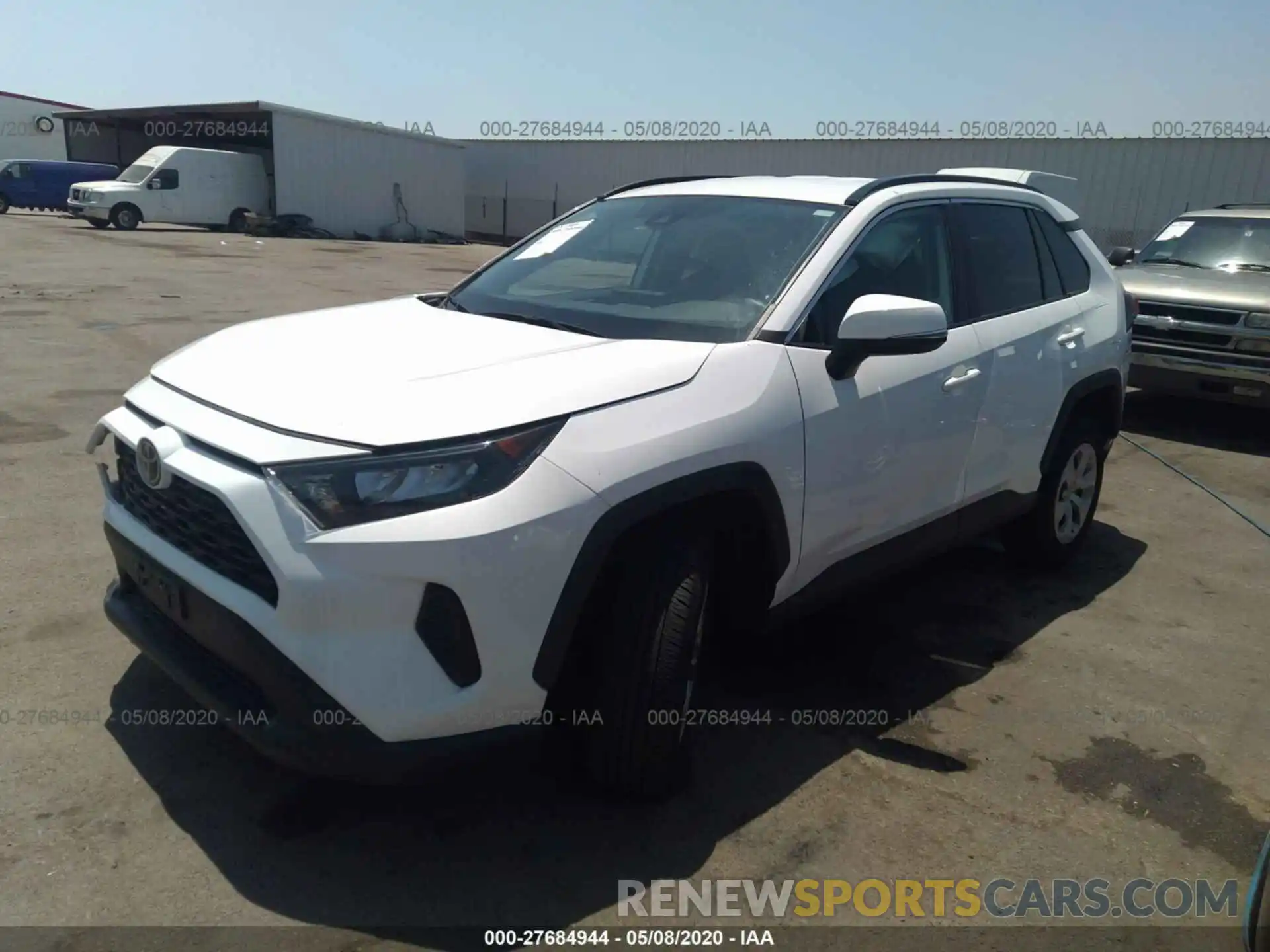 2 Photograph of a damaged car 2T3K1RFV8KW004700 TOYOTA RAV4 2019