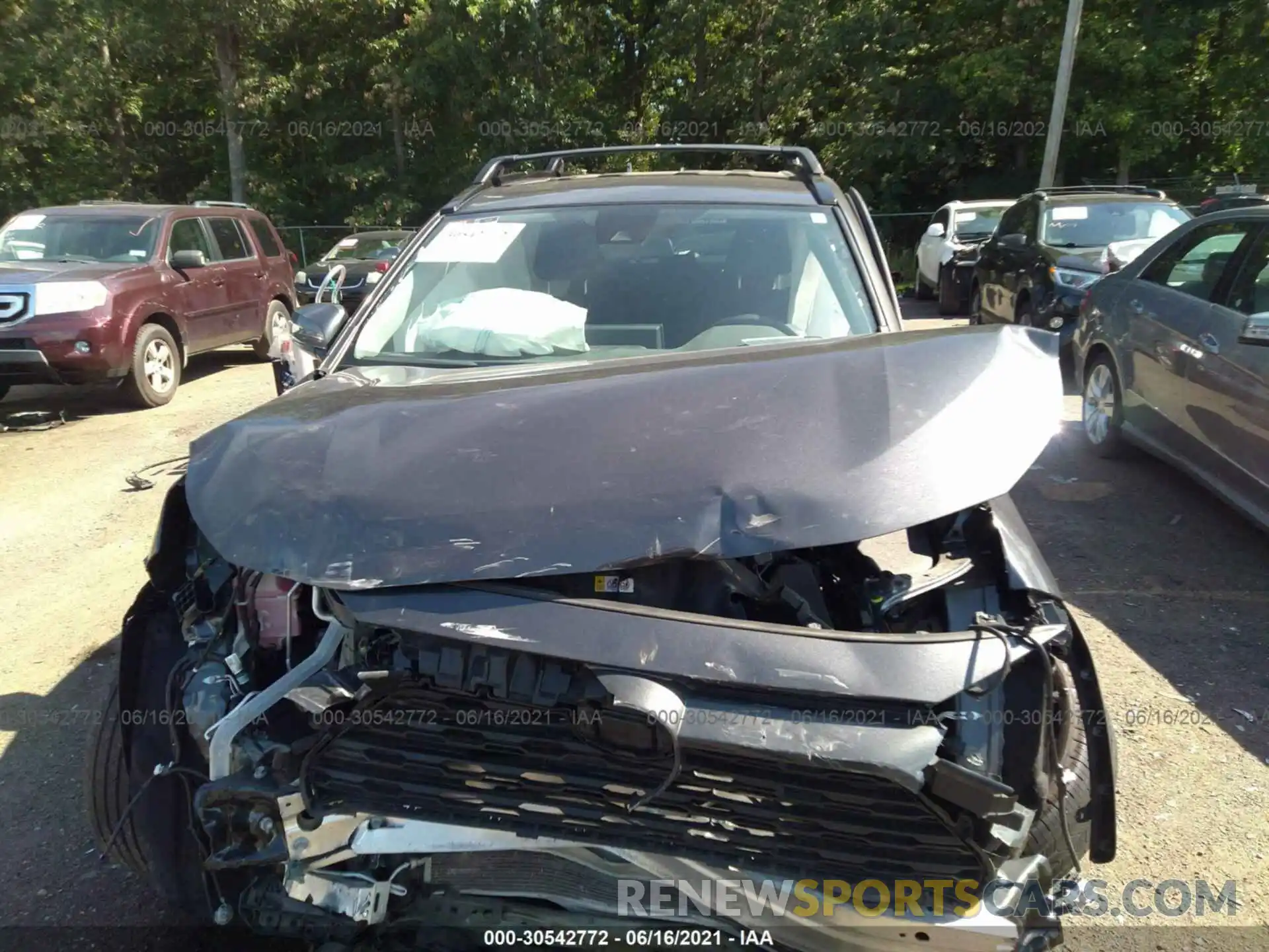 10 Photograph of a damaged car 2T3K1RFV8KW040404 TOYOTA RAV4 2019