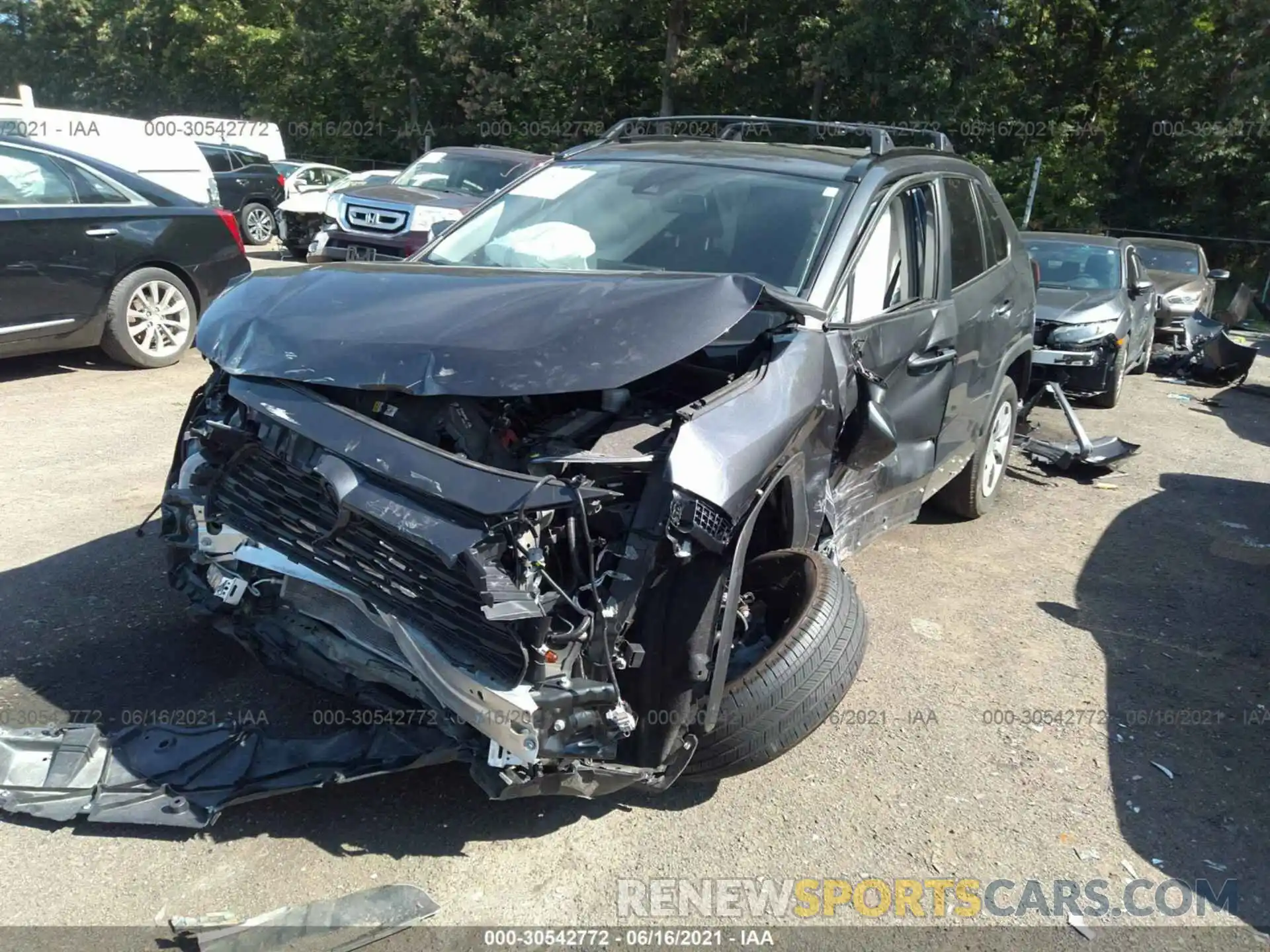 2 Photograph of a damaged car 2T3K1RFV8KW040404 TOYOTA RAV4 2019