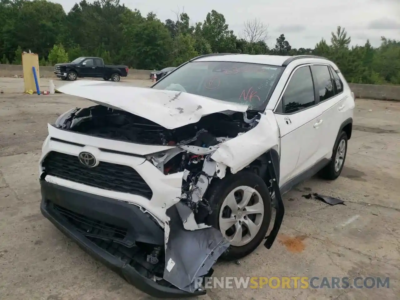 2 Photograph of a damaged car 2T3K1RFV8KW048681 TOYOTA RAV4 2019