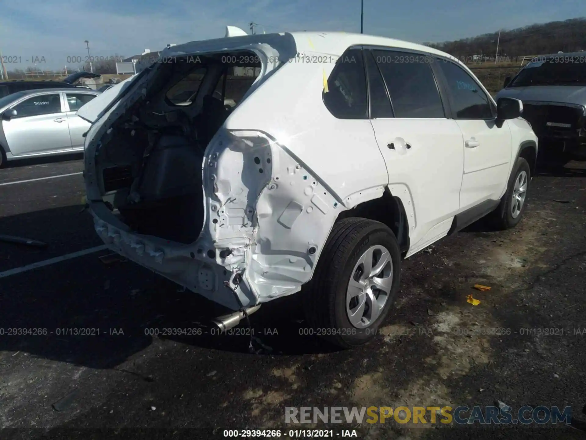 4 Photograph of a damaged car 2T3K1RFV8KW053248 TOYOTA RAV4 2019