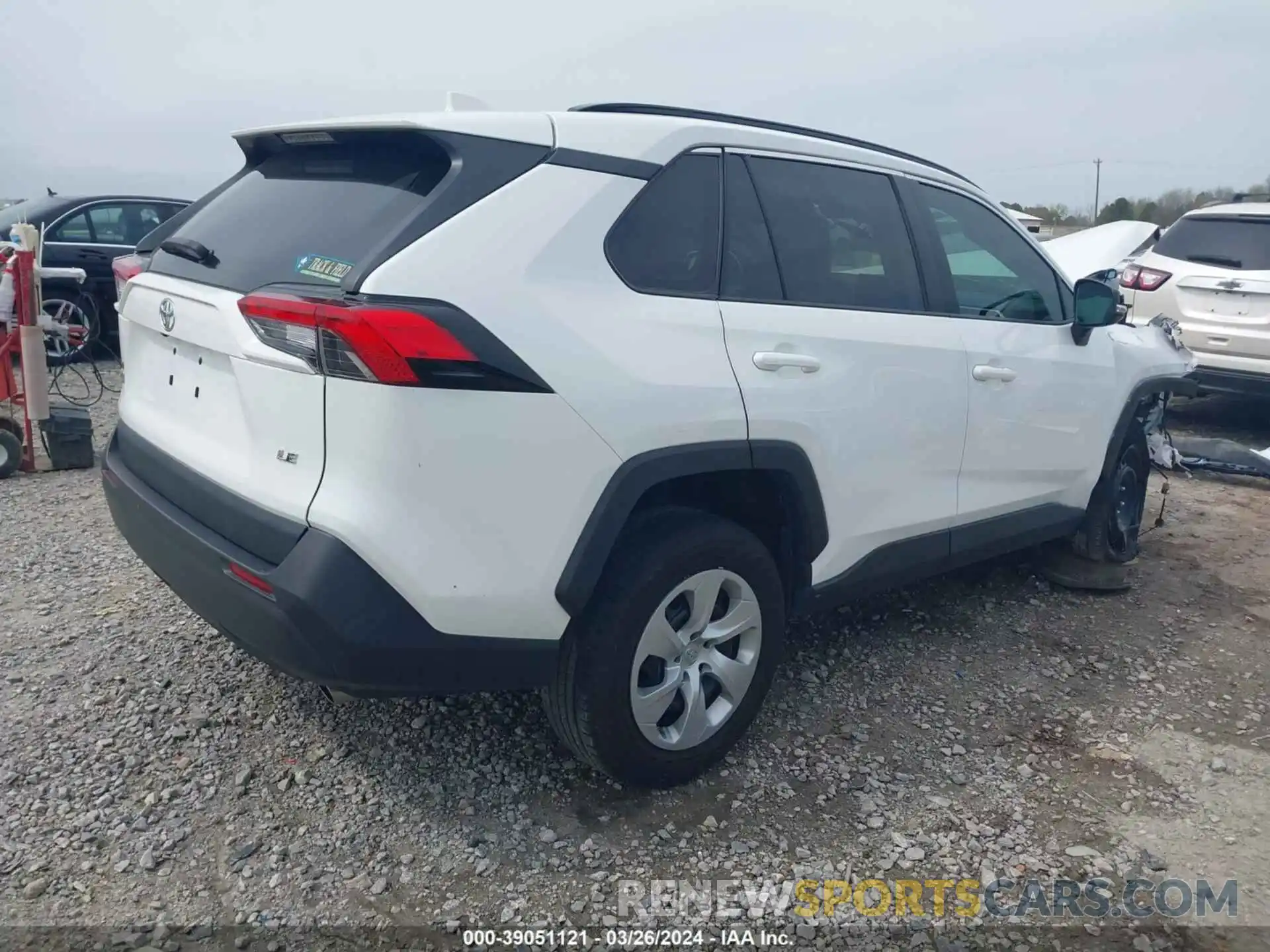 4 Photograph of a damaged car 2T3K1RFV8KW057395 TOYOTA RAV4 2019