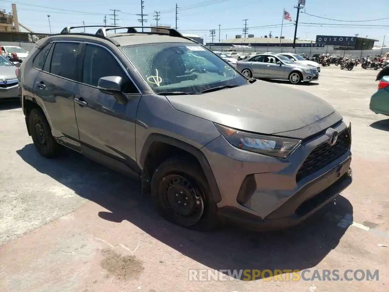 1 Фотография поврежденного автомобиля 2T3K1RFV9KC011804 TOYOTA RAV4 2019