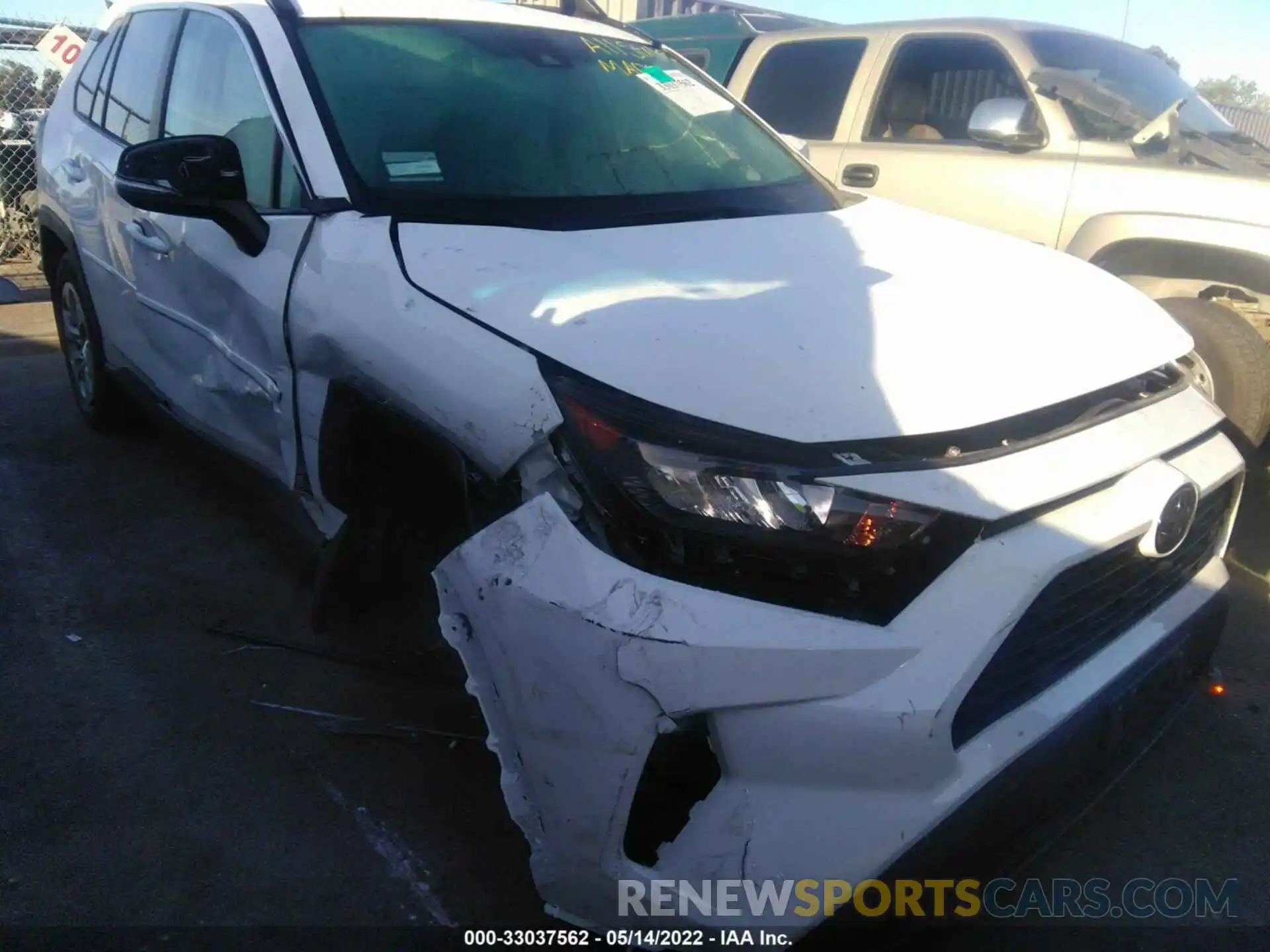 6 Photograph of a damaged car 2T3K1RFV9KC013150 TOYOTA RAV4 2019