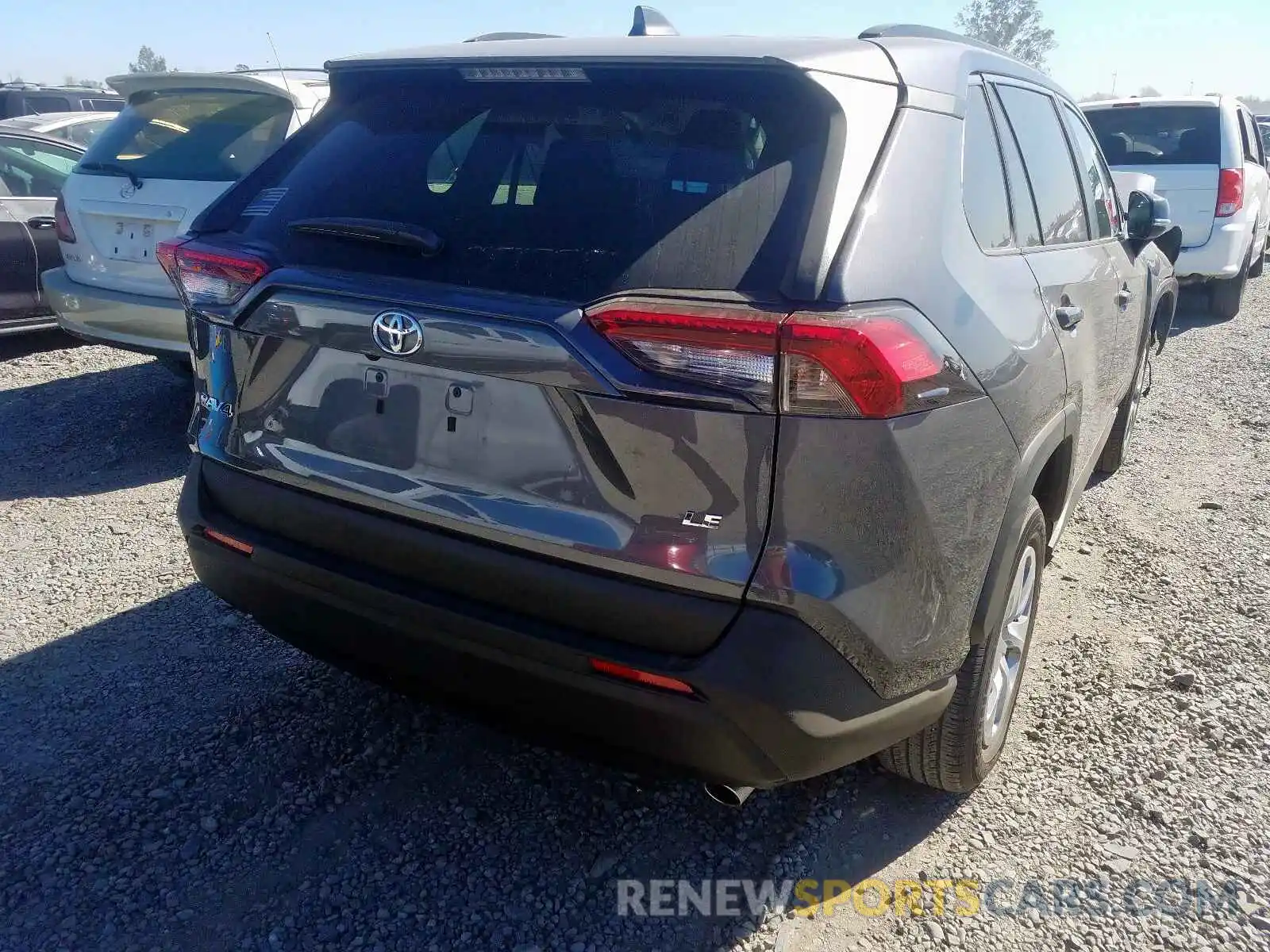 4 Photograph of a damaged car 2T3K1RFV9KC015920 TOYOTA RAV4 2019