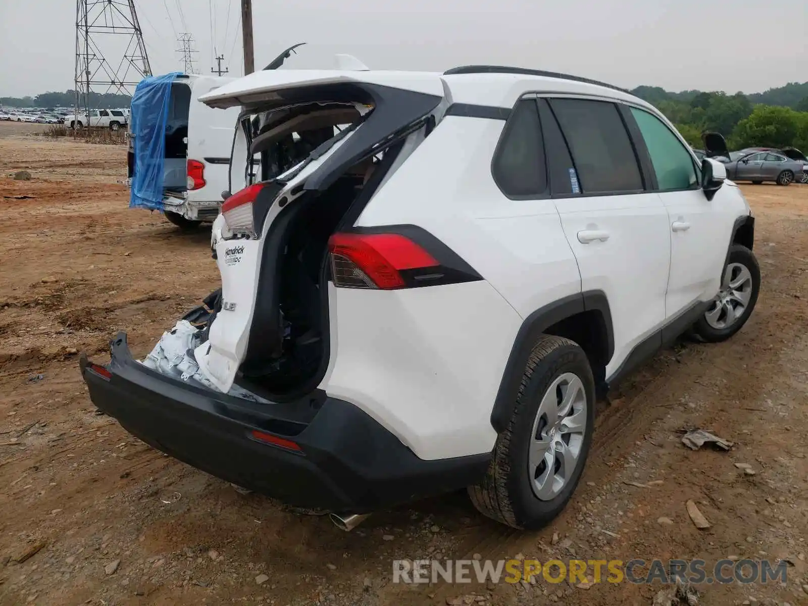 4 Photograph of a damaged car 2T3K1RFV9KW011753 TOYOTA RAV4 2019