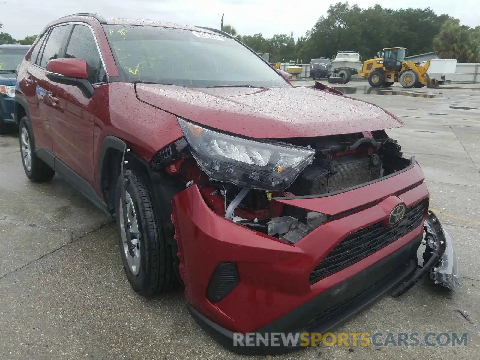 1 Photograph of a damaged car 2T3K1RFV9KW016578 TOYOTA RAV4 2019