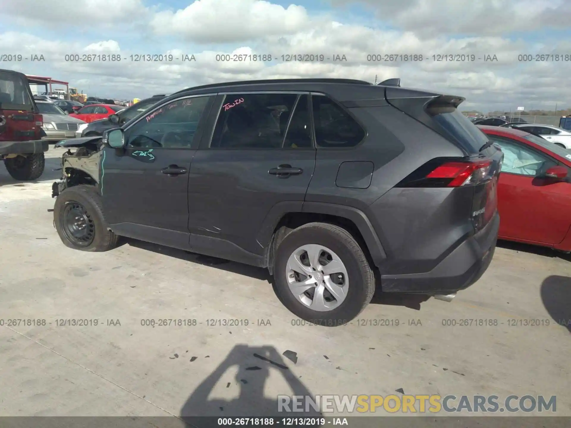 3 Photograph of a damaged car 2T3K1RFV9KW028259 TOYOTA RAV4 2019