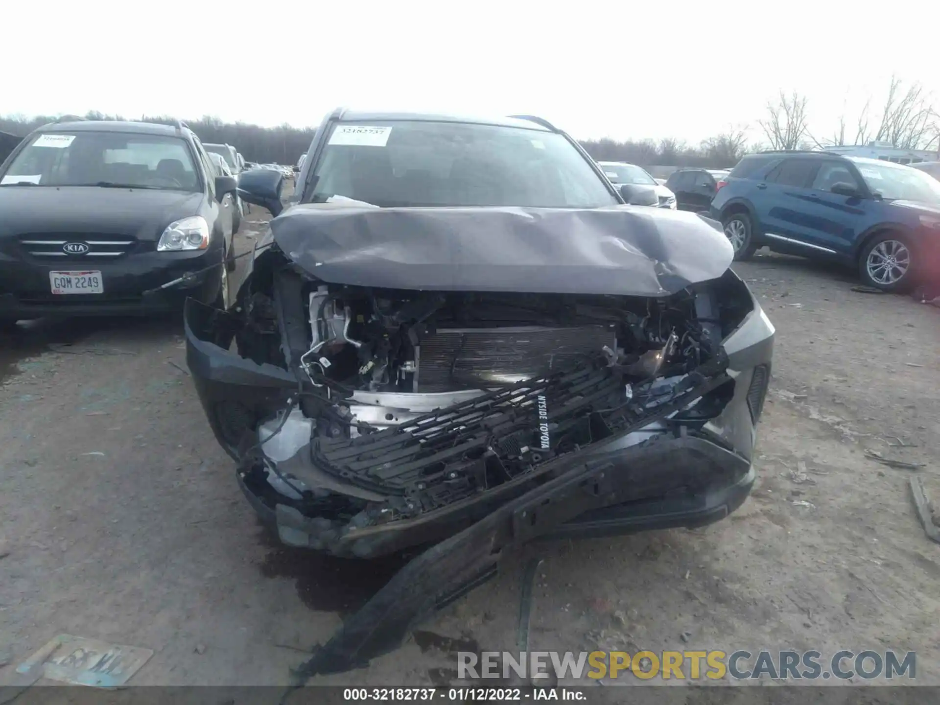 6 Photograph of a damaged car 2T3K1RFV9KW029525 TOYOTA RAV4 2019