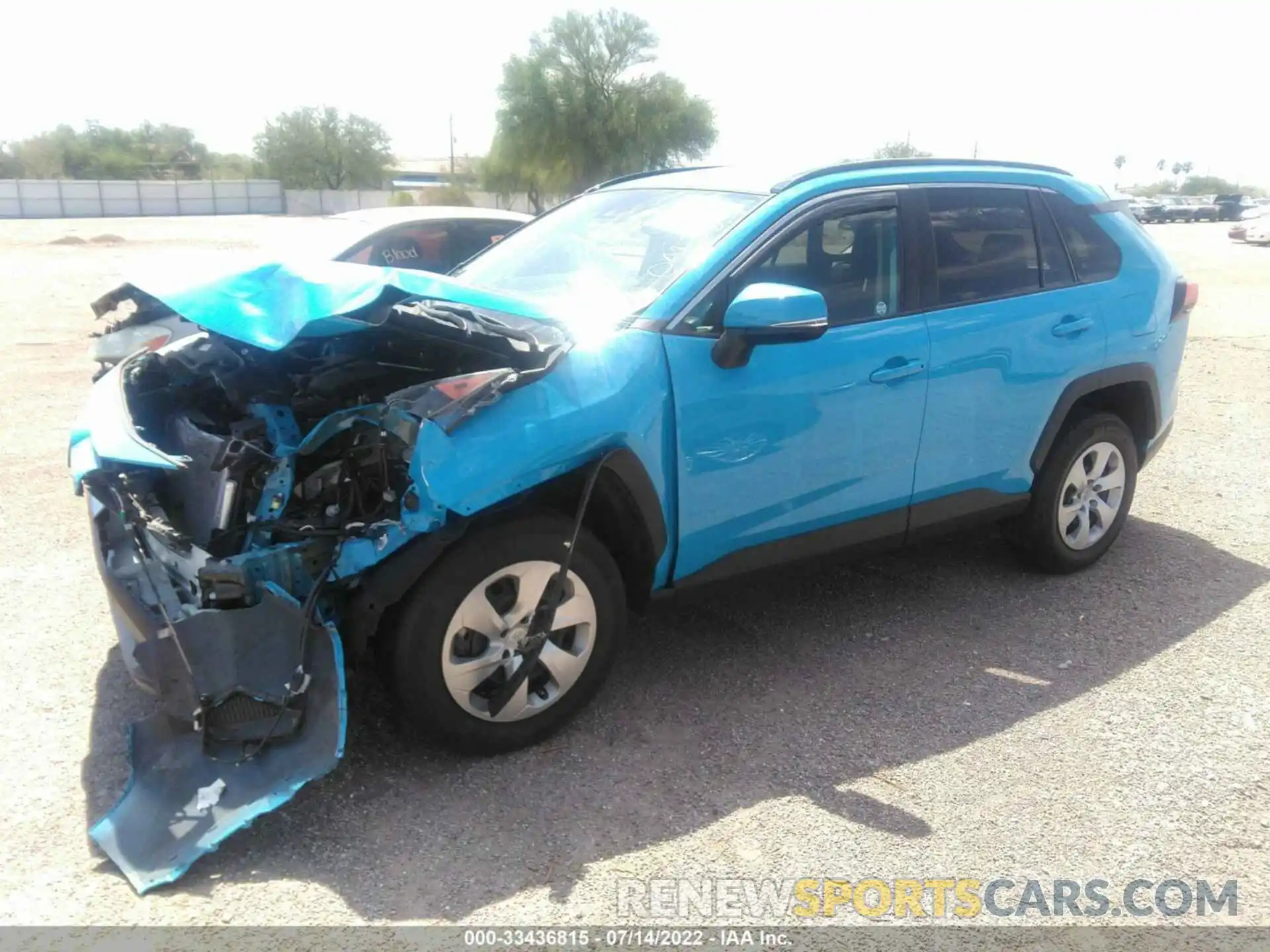 2 Photograph of a damaged car 2T3K1RFV9KW041383 TOYOTA RAV4 2019