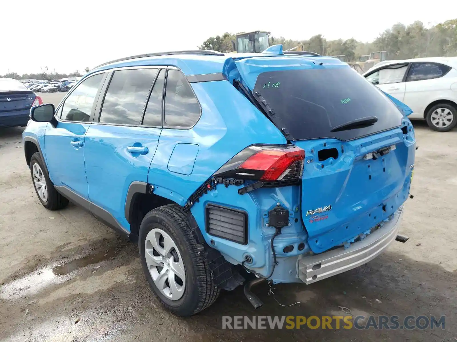 3 Фотография поврежденного автомобиля 2T3K1RFVXKC029874 TOYOTA RAV4 2019