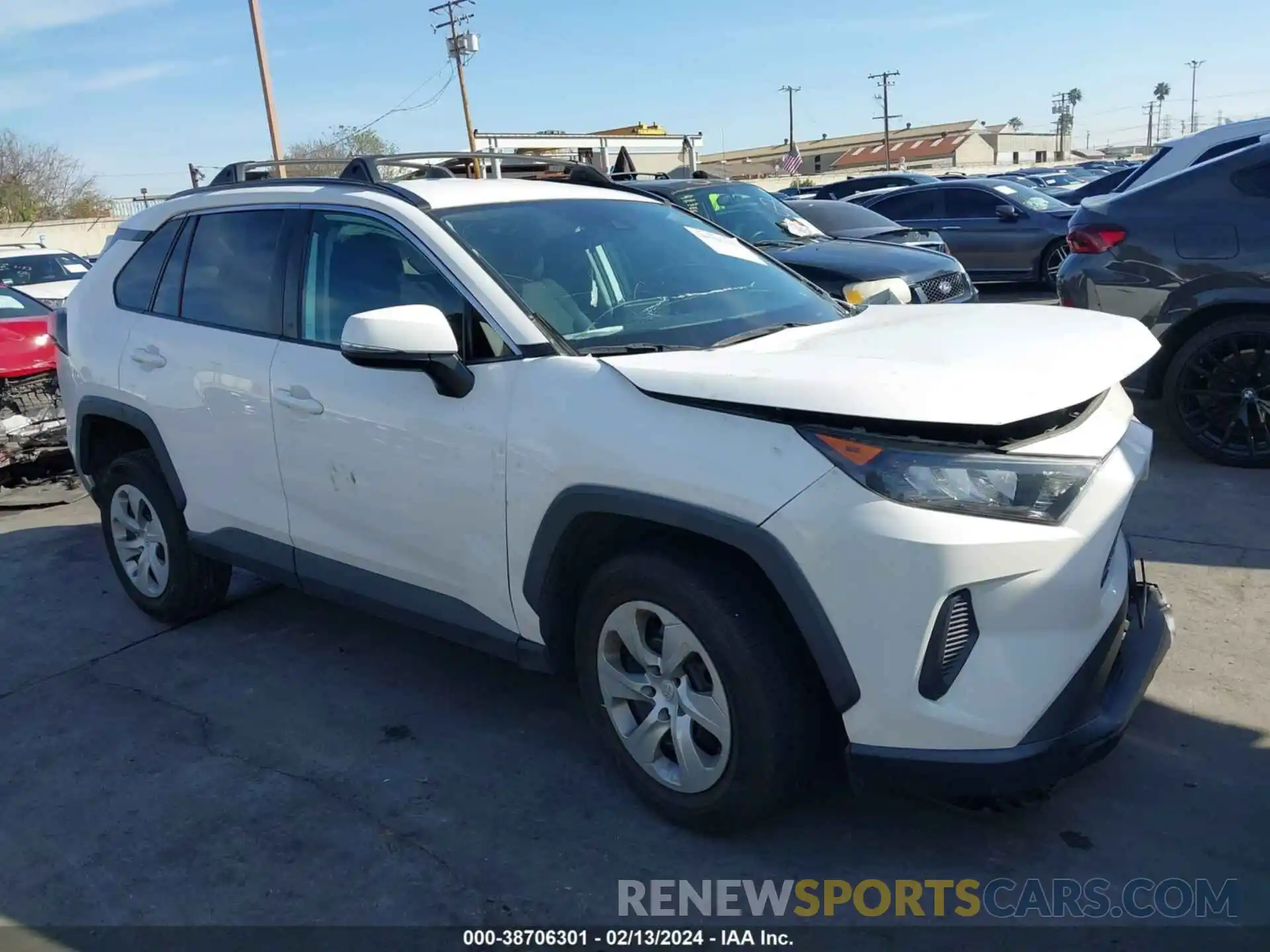 1 Photograph of a damaged car 2T3K1RFVXKW019263 TOYOTA RAV4 2019