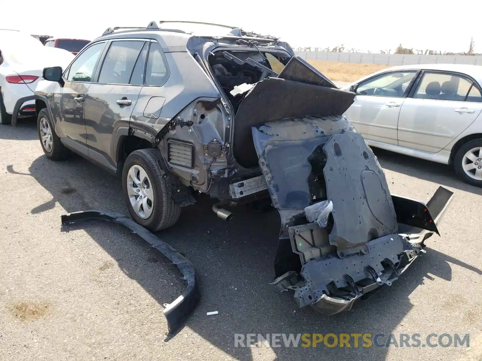 3 Photograph of a damaged car 2T3K1RFVXKW033695 TOYOTA RAV4 2019