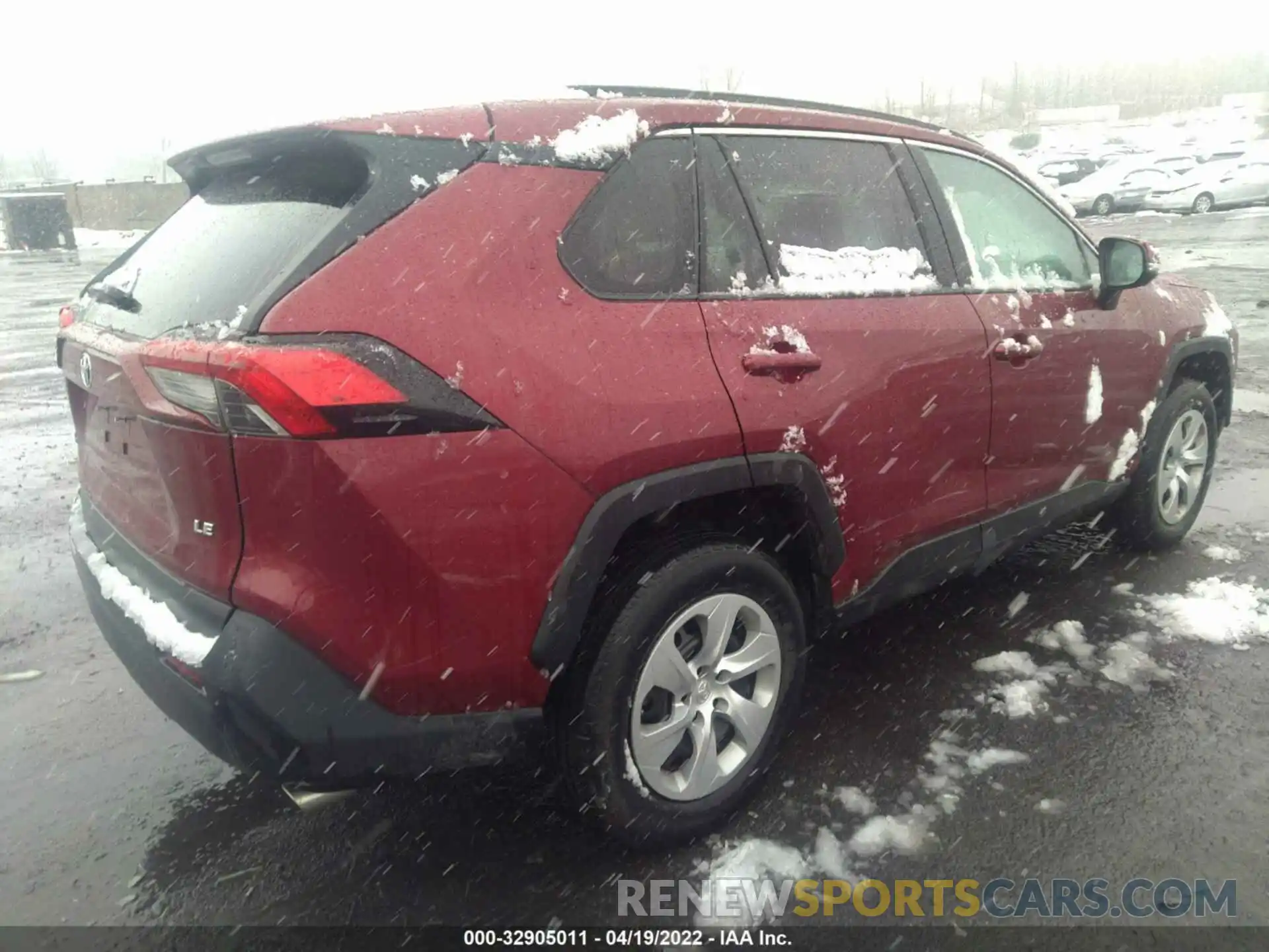 4 Фотография поврежденного автомобиля 2T3K1RFVXKW033714 TOYOTA RAV4 2019