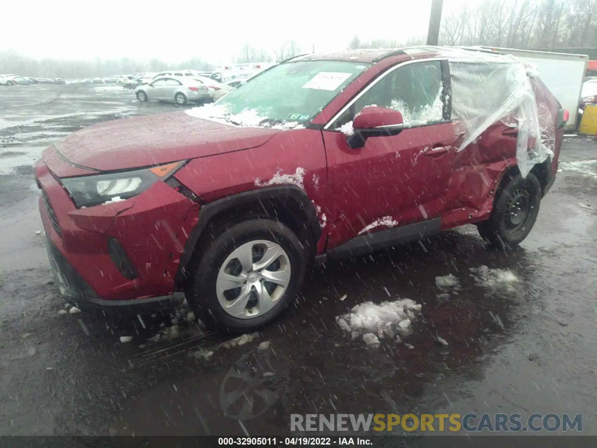 6 Photograph of a damaged car 2T3K1RFVXKW033714 TOYOTA RAV4 2019