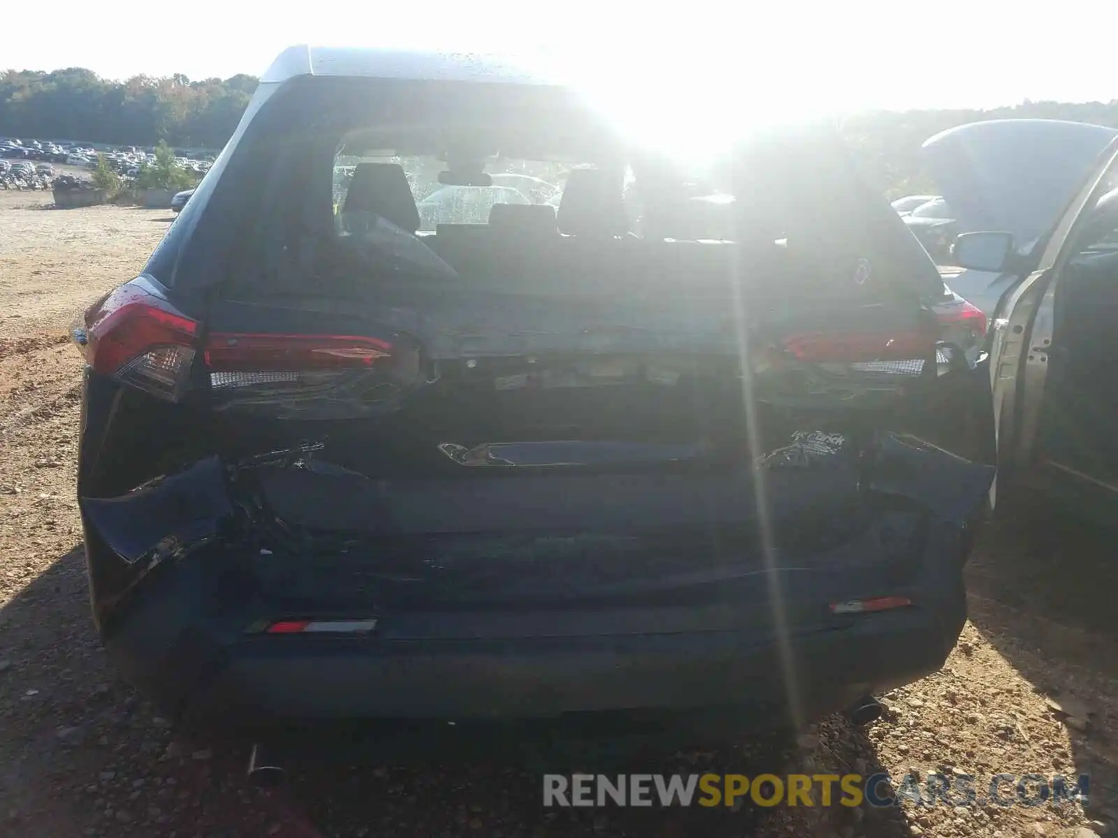 9 Photograph of a damaged car 2T3K1RFVXKW036452 TOYOTA RAV4 2019