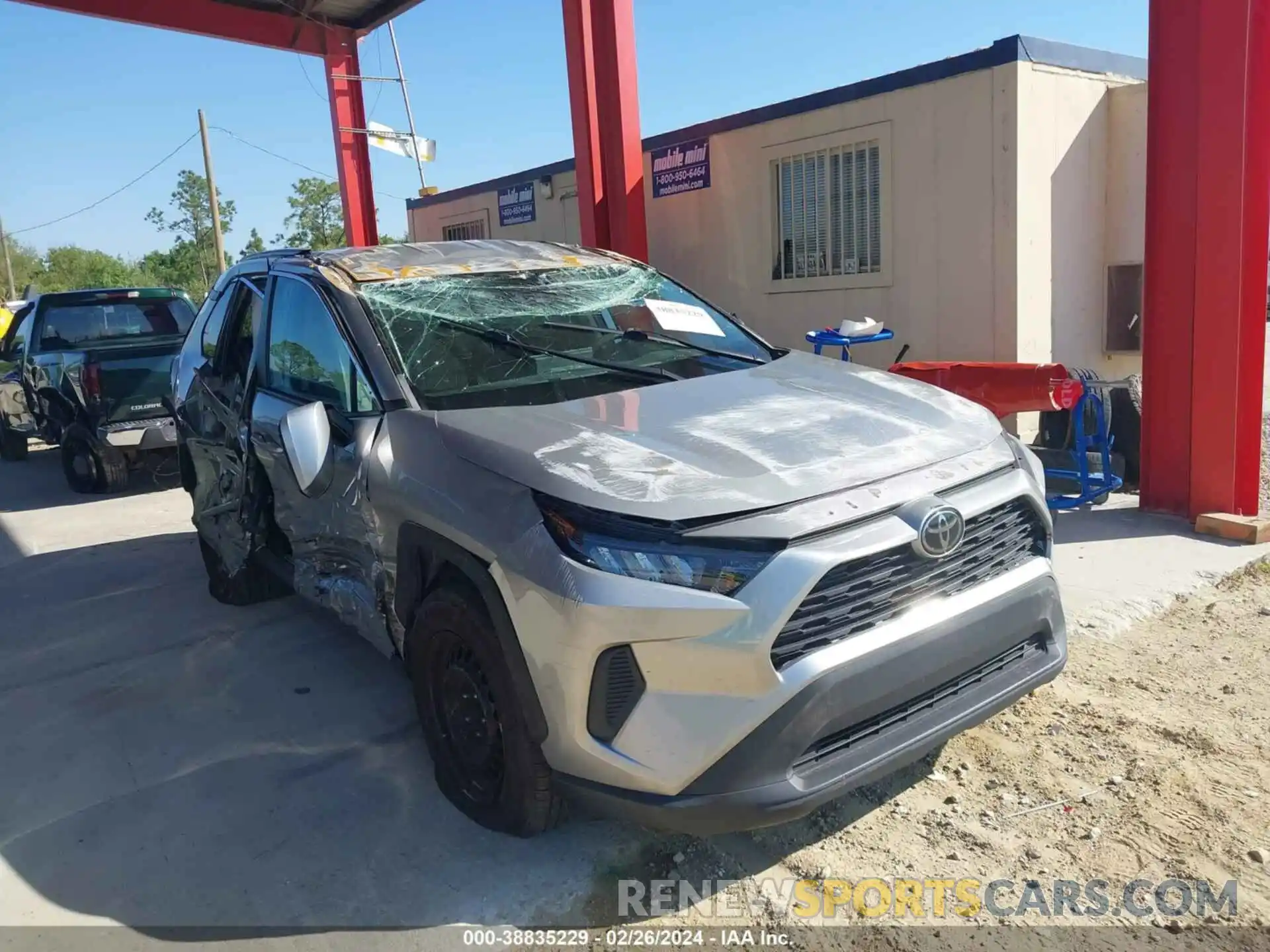 1 Photograph of a damaged car 2T3K1RFVXKW037410 TOYOTA RAV4 2019