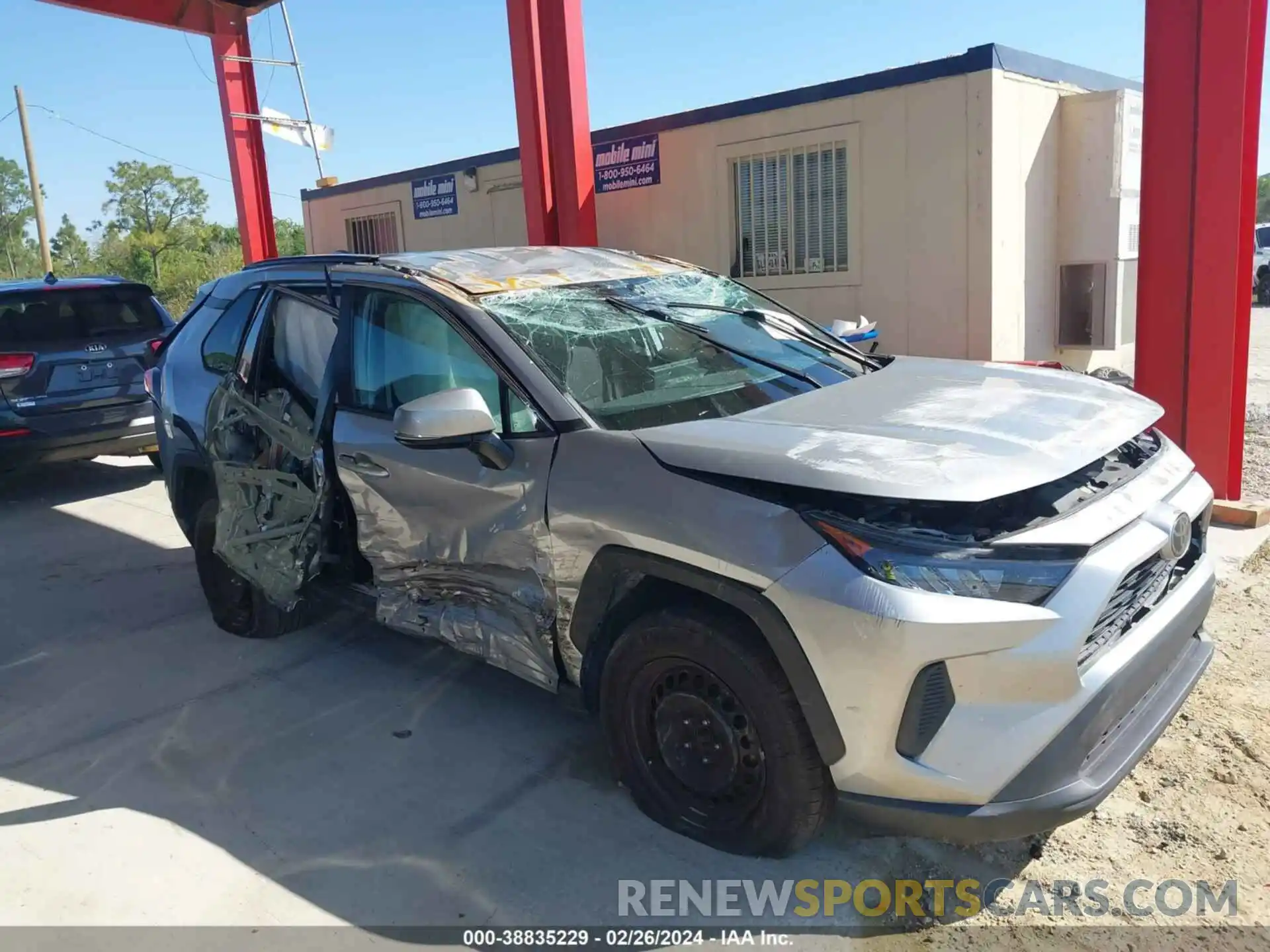 6 Photograph of a damaged car 2T3K1RFVXKW037410 TOYOTA RAV4 2019