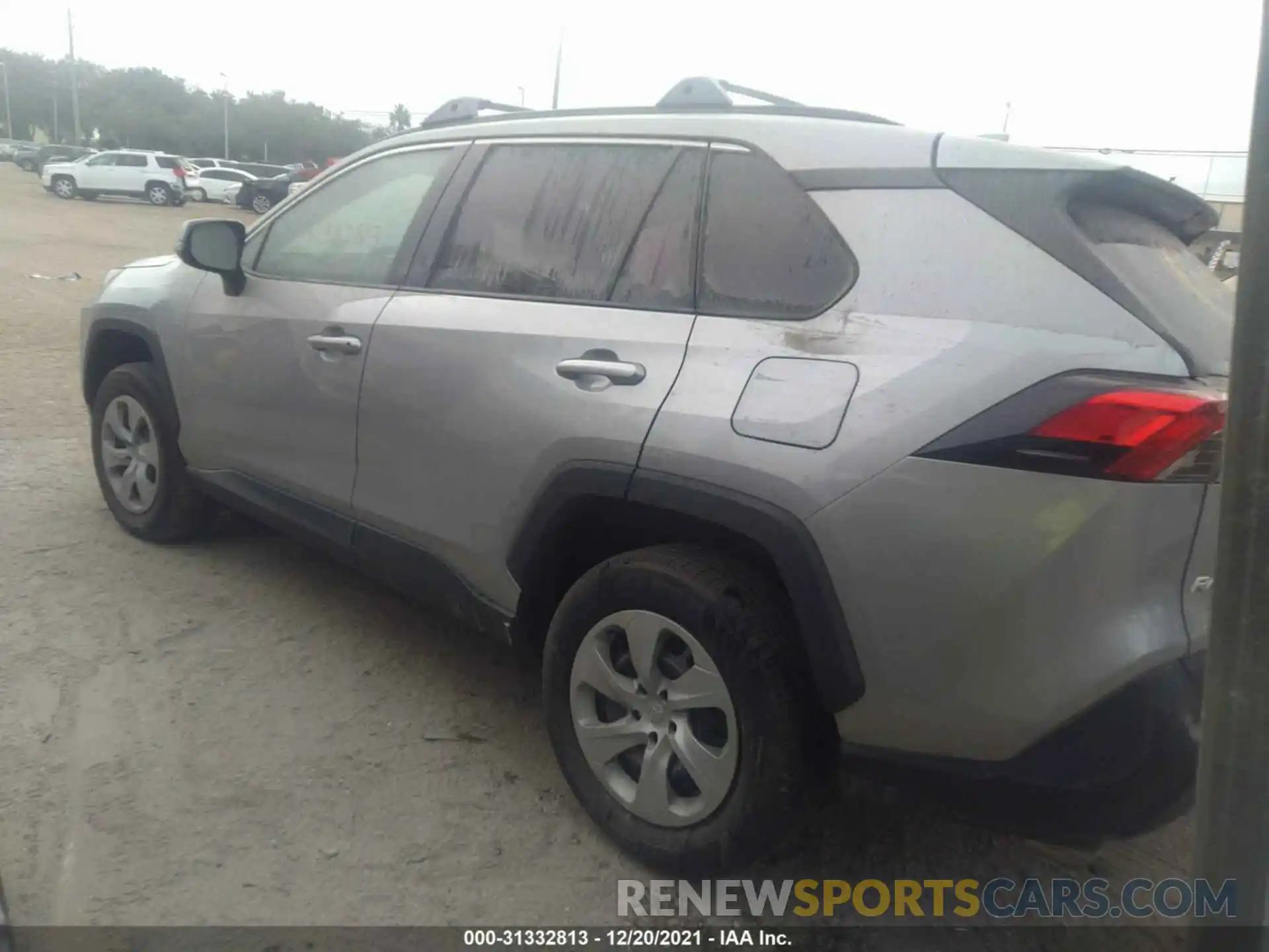 3 Photograph of a damaged car 2T3K1RFVXKW054577 TOYOTA RAV4 2019