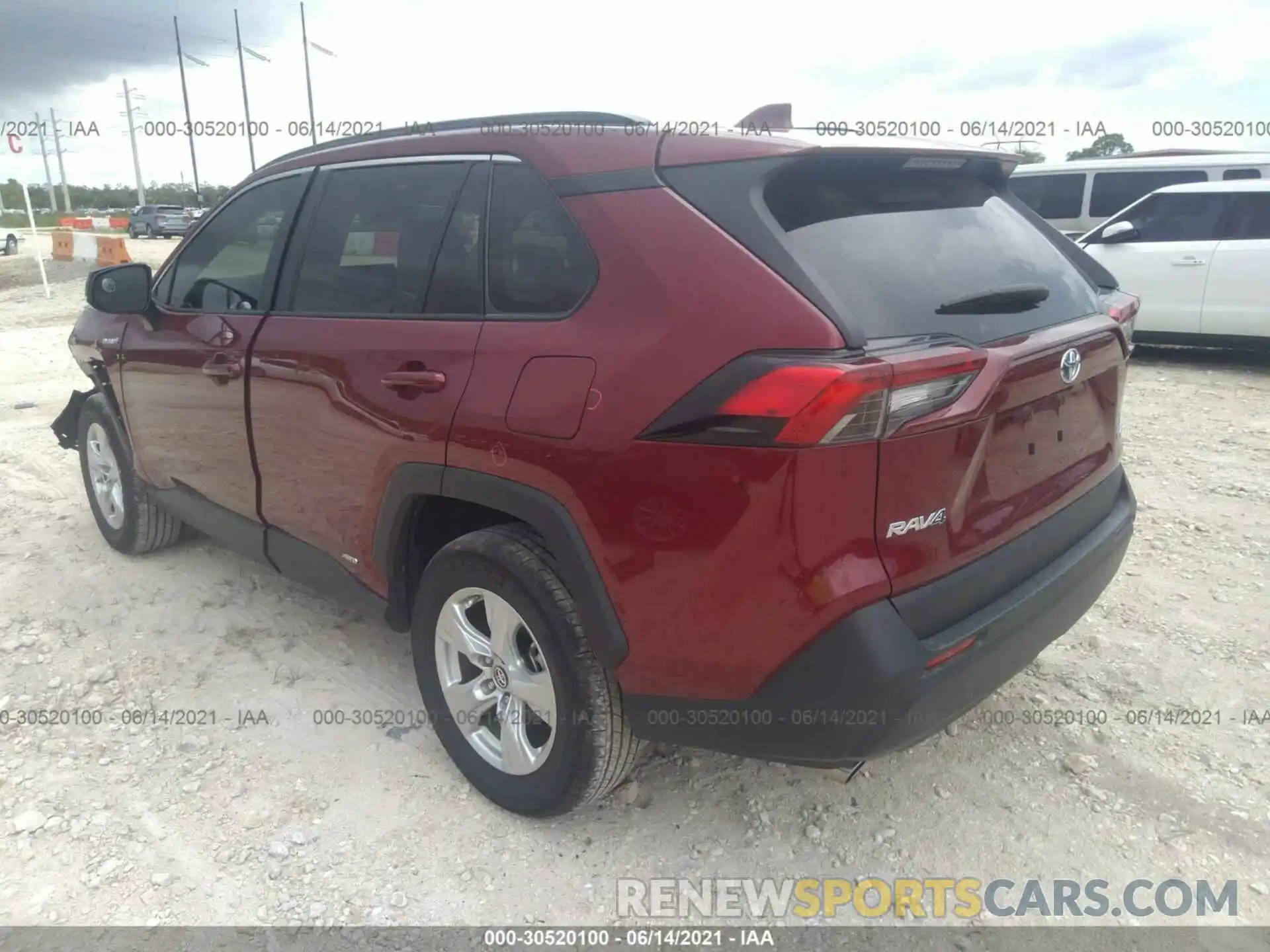 3 Photograph of a damaged car 2T3LWRFV0KW002199 TOYOTA RAV4 2019