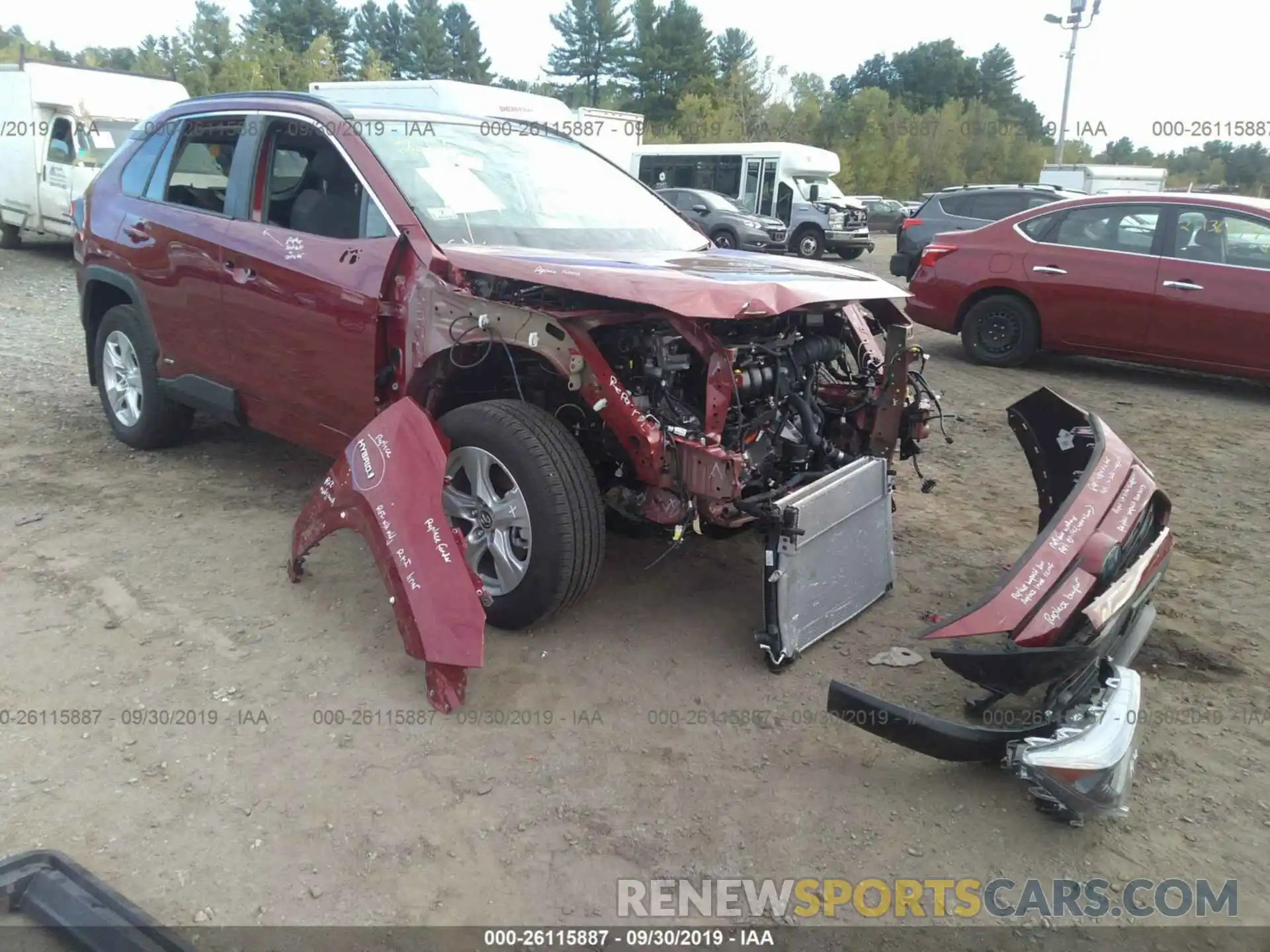 1 Photograph of a damaged car 2T3LWRFV0KW021285 TOYOTA RAV4 2019