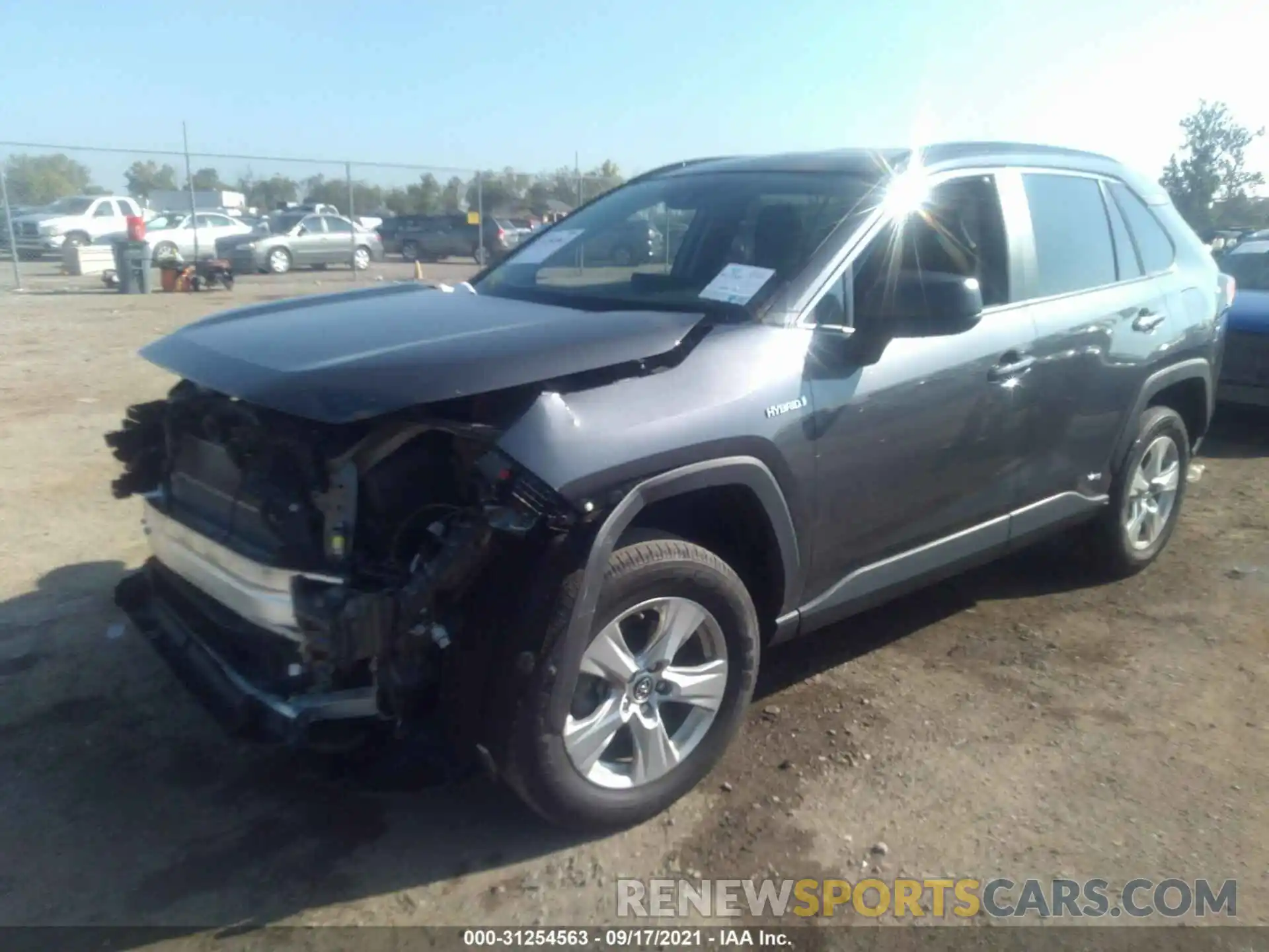 2 Photograph of a damaged car 2T3LWRFV1KW018881 TOYOTA RAV4 2019