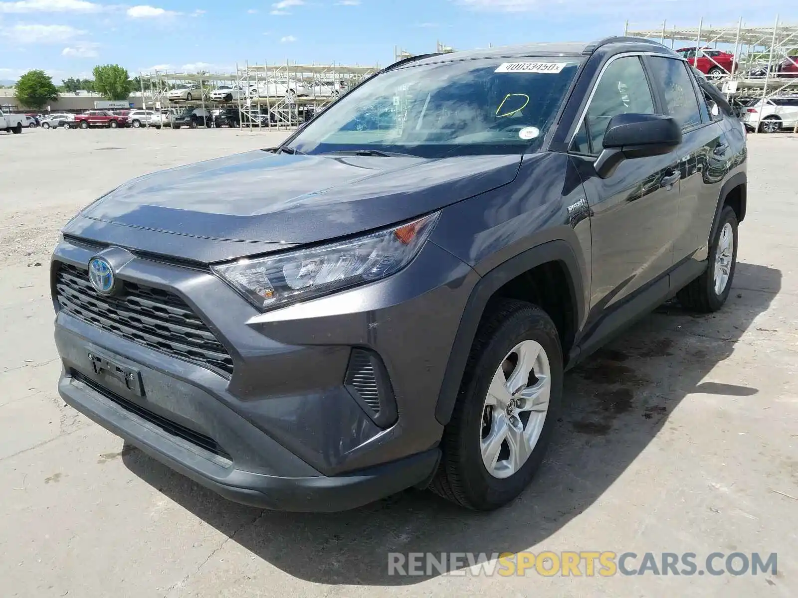 2 Фотография поврежденного автомобиля 2T3LWRFV2KW018940 TOYOTA RAV4 2019