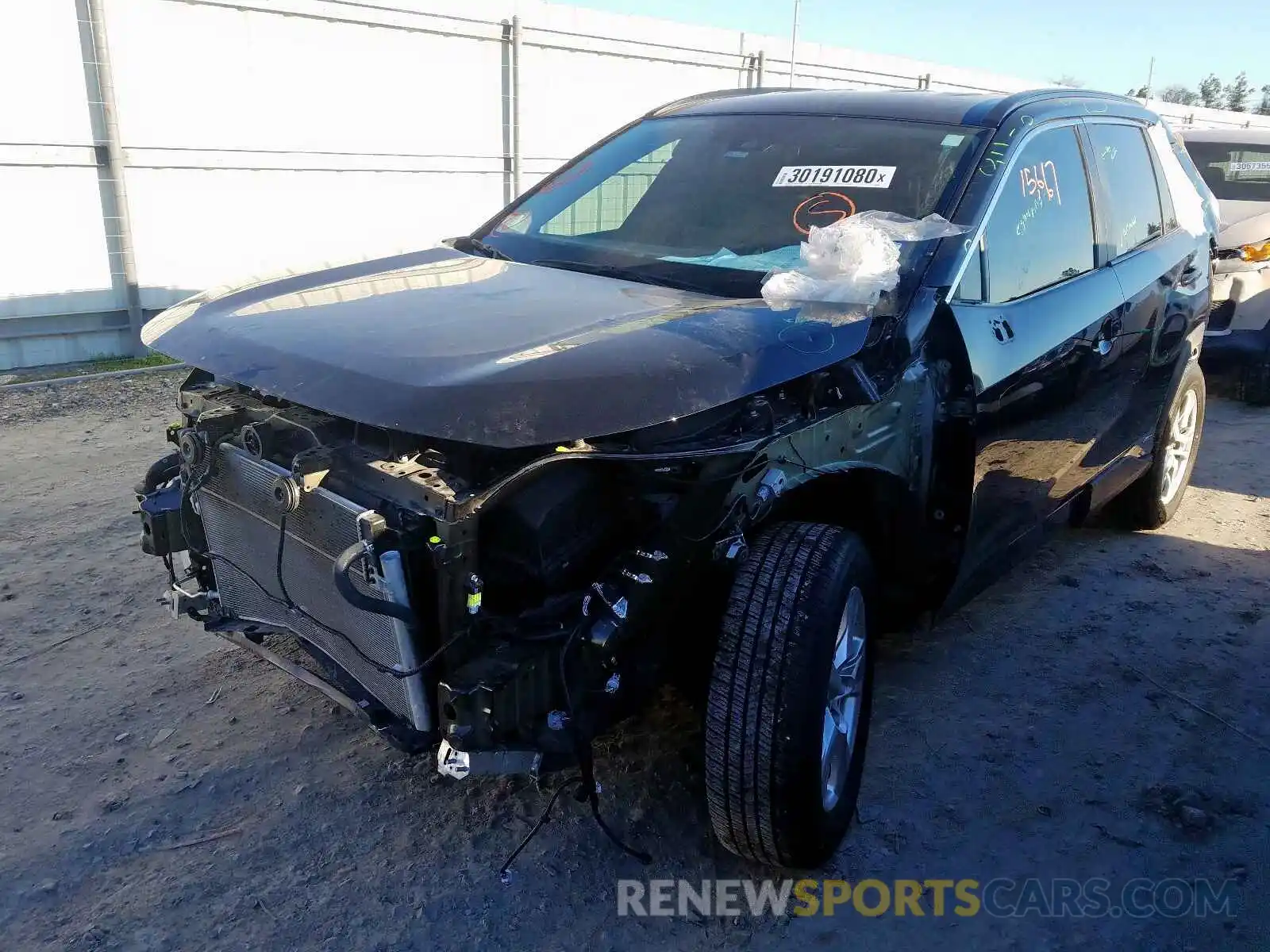 2 Photograph of a damaged car 2T3LWRFV5KW029088 TOYOTA RAV4 2019