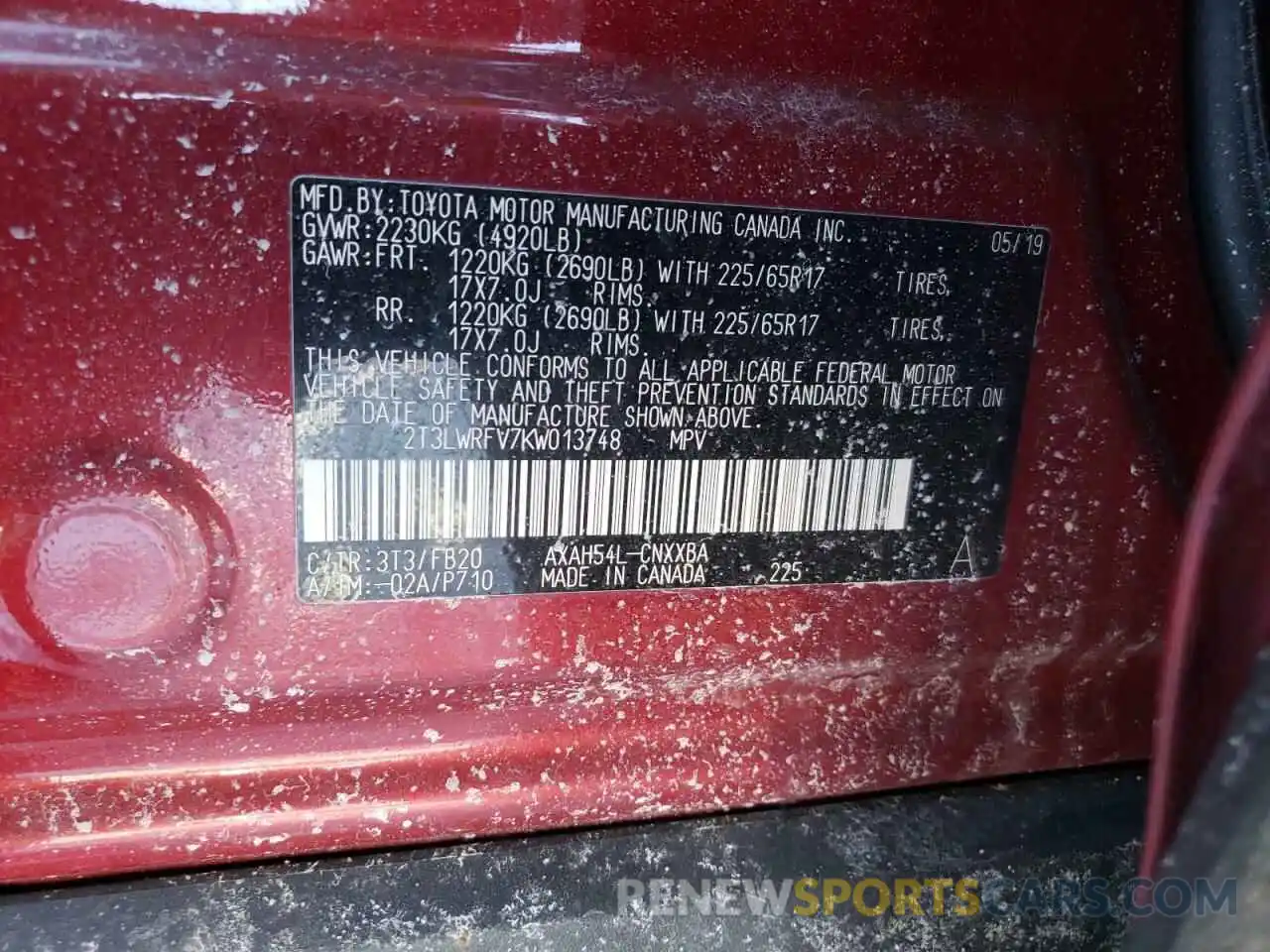 10 Photograph of a damaged car 2T3LWRFV7KW013748 TOYOTA RAV4 2019