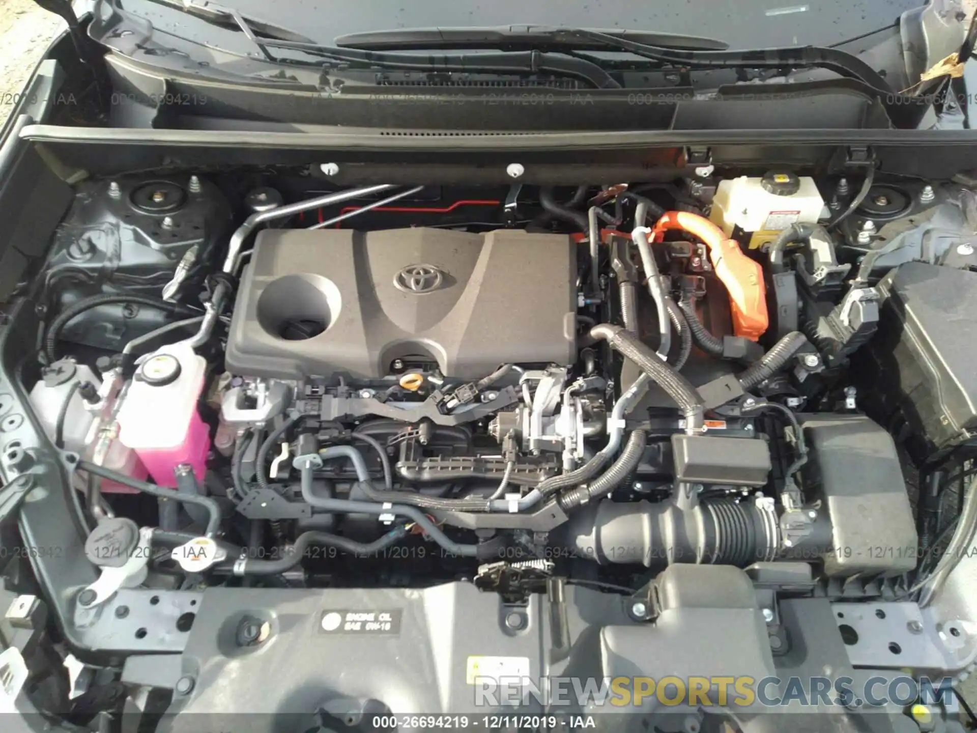 10 Фотография поврежденного автомобиля 2T3LWRFV8KW015735 TOYOTA RAV4 2019