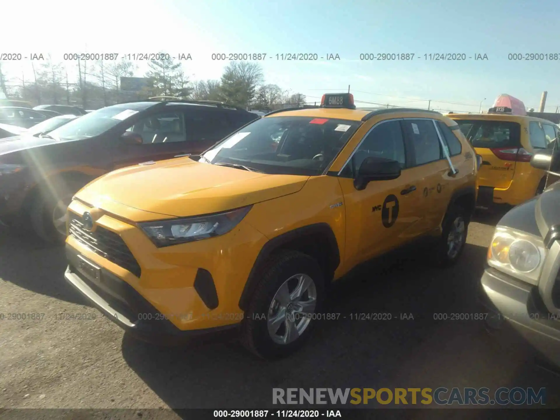 2 Photograph of a damaged car 2T3LWRFVXKW042015 TOYOTA RAV4 2019