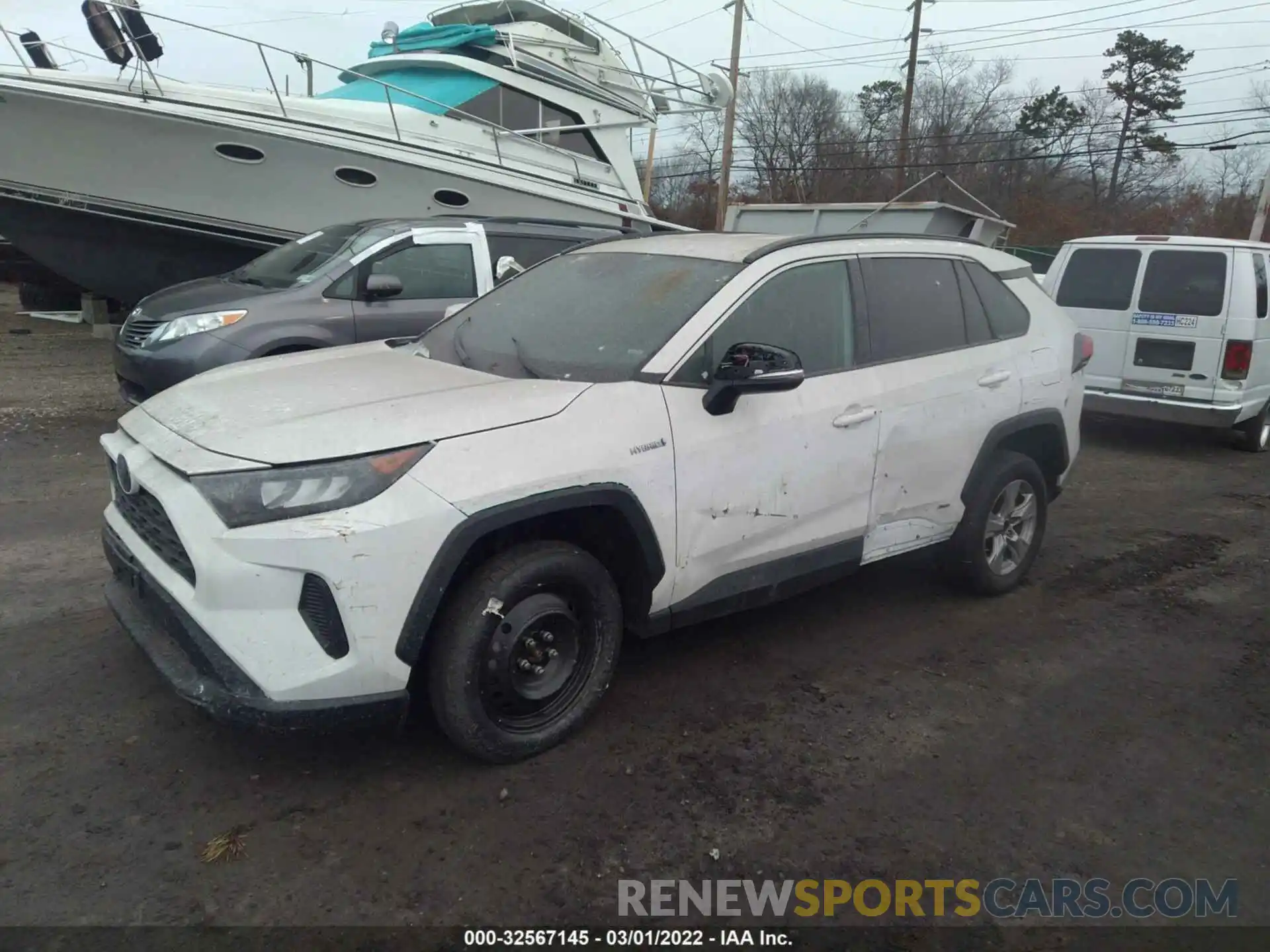 2 Photograph of a damaged car 2T3MWRFV0KW011554 TOYOTA RAV4 2019