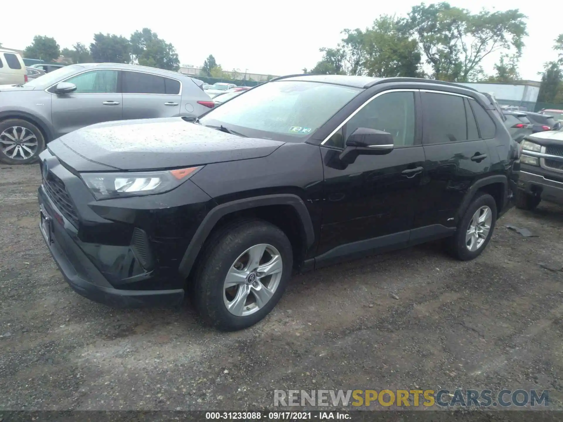 2 Photograph of a damaged car 2T3MWRFV0KW024417 TOYOTA RAV4 2019