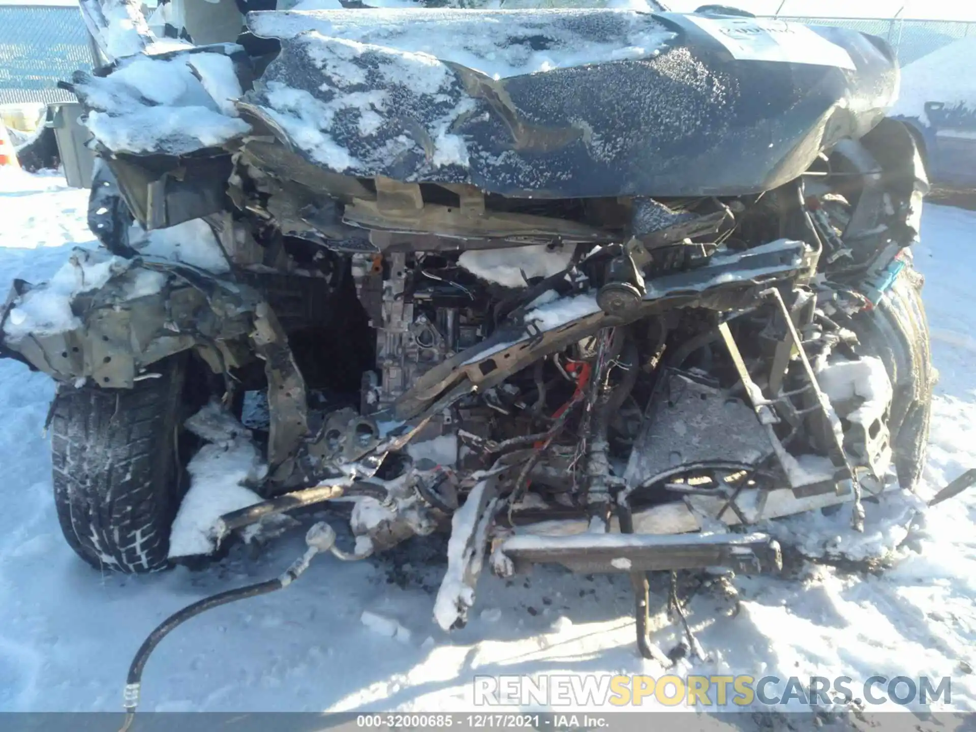 6 Photograph of a damaged car 2T3MWRFV0KW027852 TOYOTA RAV4 2019