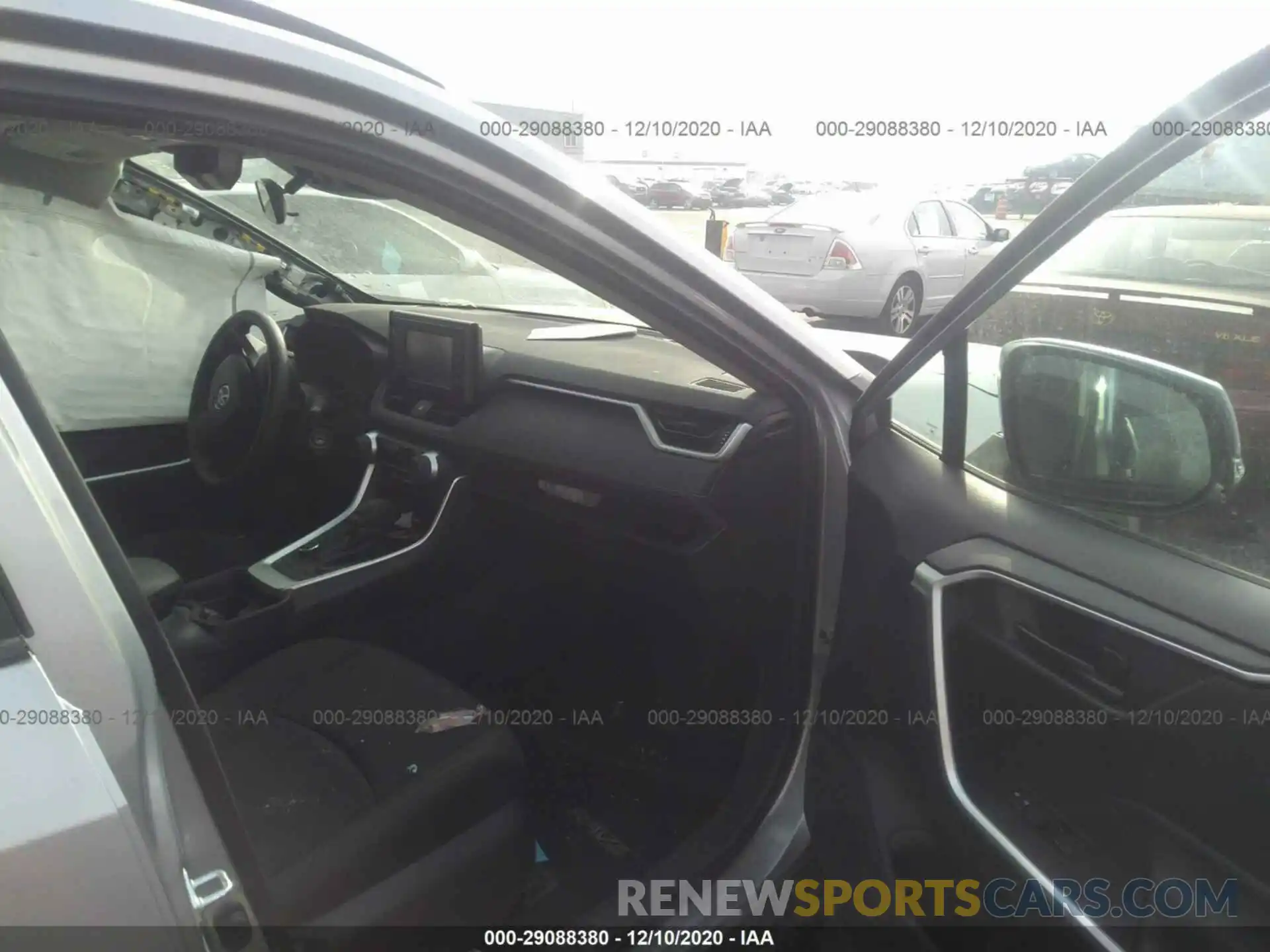 5 Photograph of a damaged car 2T3MWRFV1KW025186 TOYOTA RAV4 2019